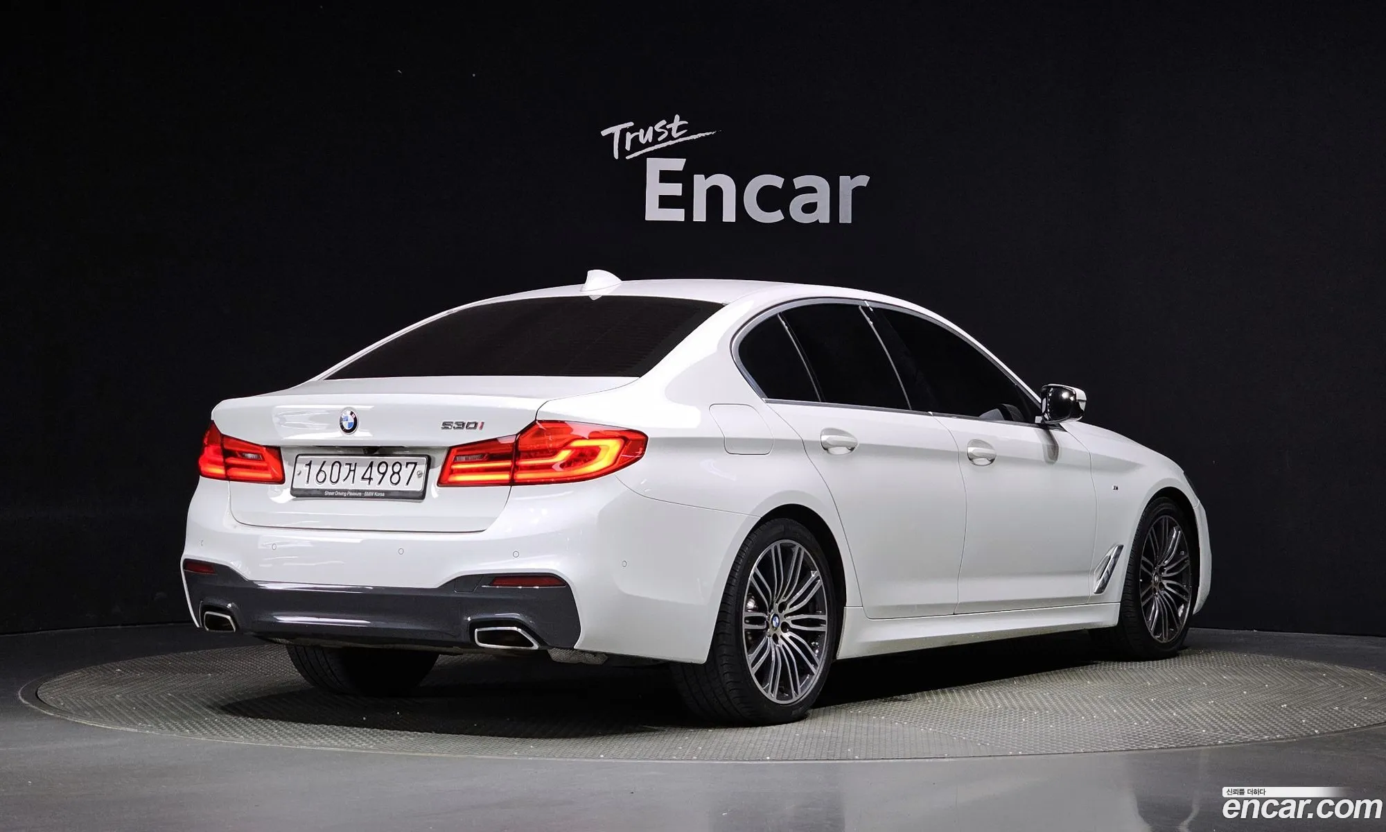 BMW 5 Series G30 530I M Sports Plus - фотография 1020125