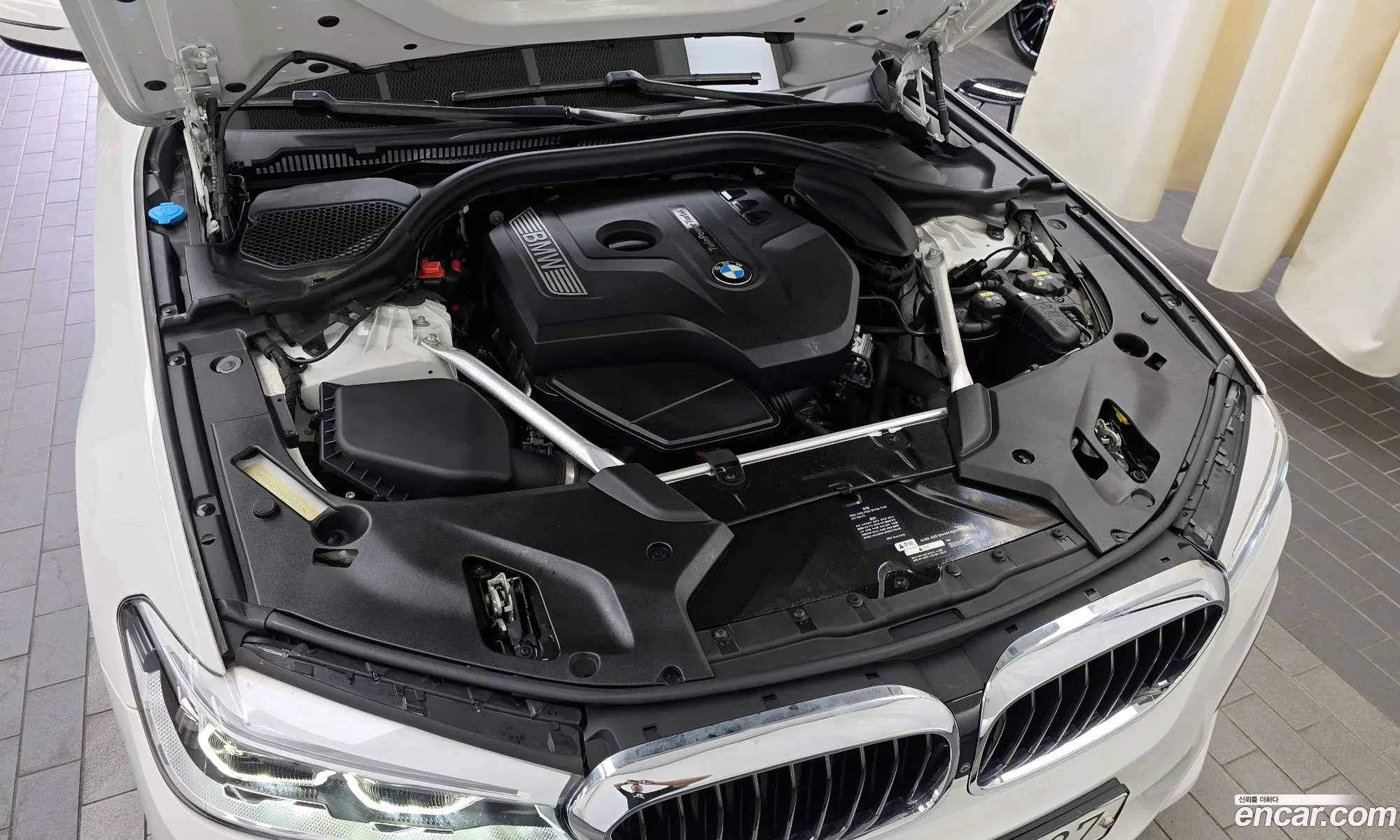 BMW 5 Series G30 530I M Sports Plus - фотография 1020129