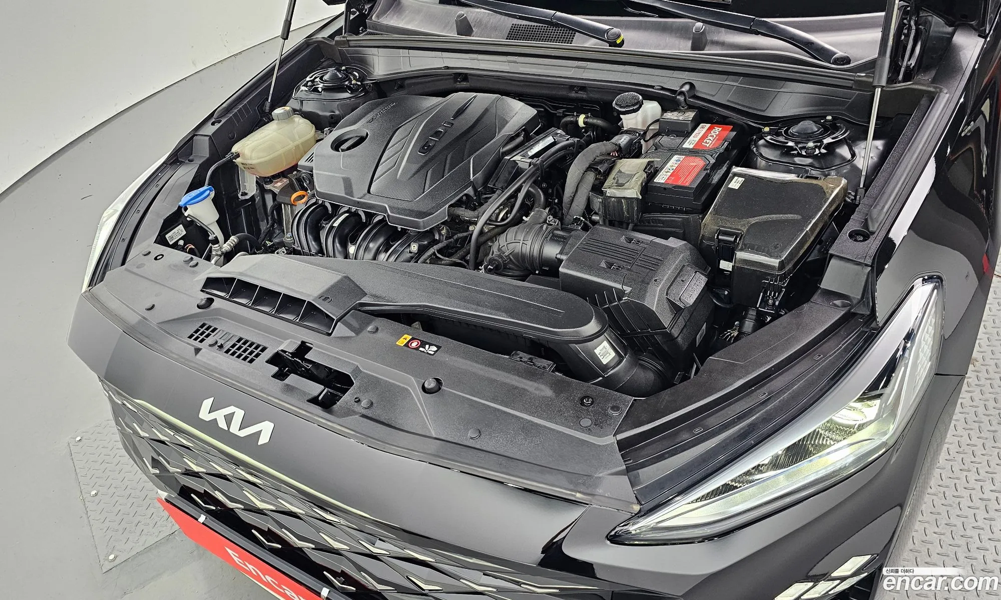 Kia K8 25 Gasoline 2Wd Noblesse - фотография 12581199