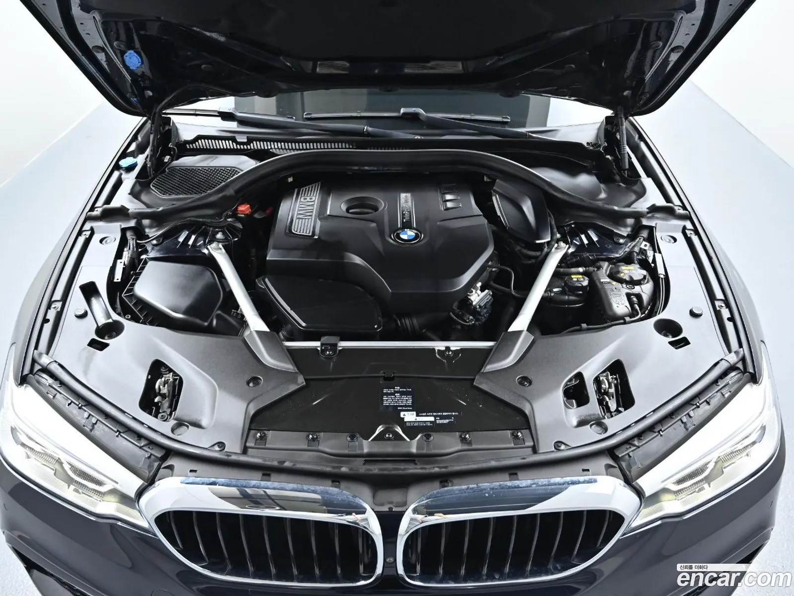 BMW 5 Series G30 530I M Sports Plus - фотография 6404482