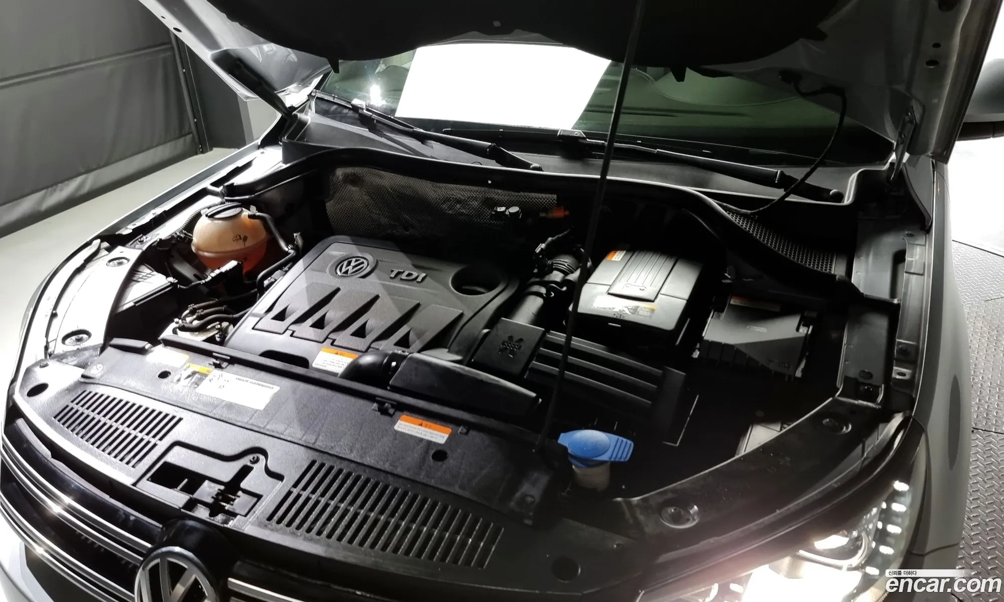 Volkswagen New Tiguan 20 Tdi Comfort 5N - фотография 8650124
