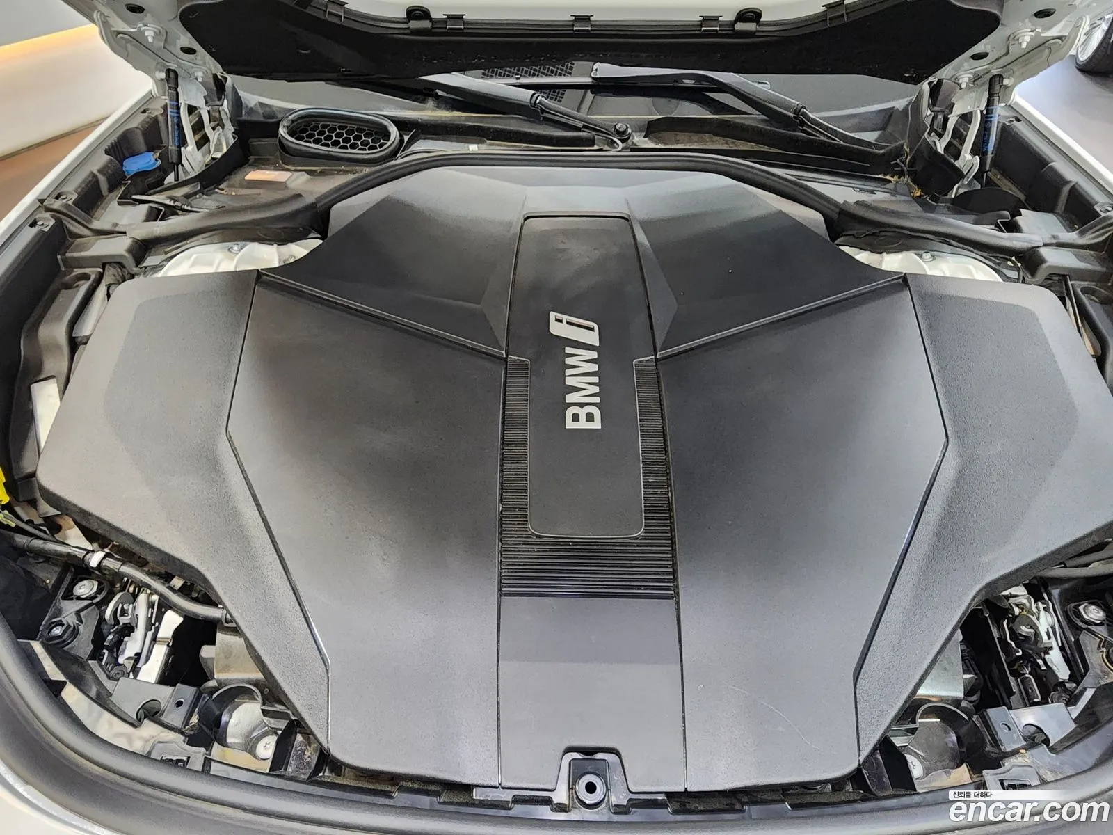 BMW I7 G70 xDrive 60 Design Pure Excellence - фотография 6219671