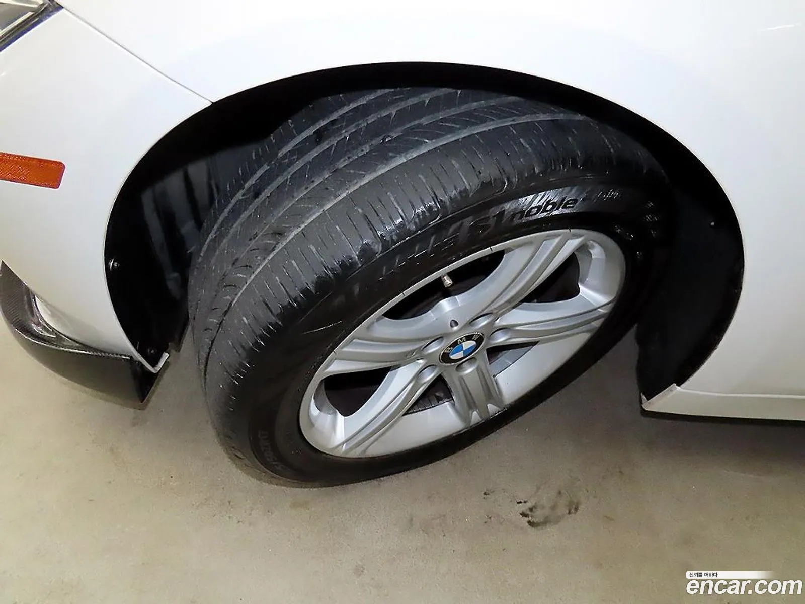 BMW 3 Series E90 320D Sedan - фотография 3681027