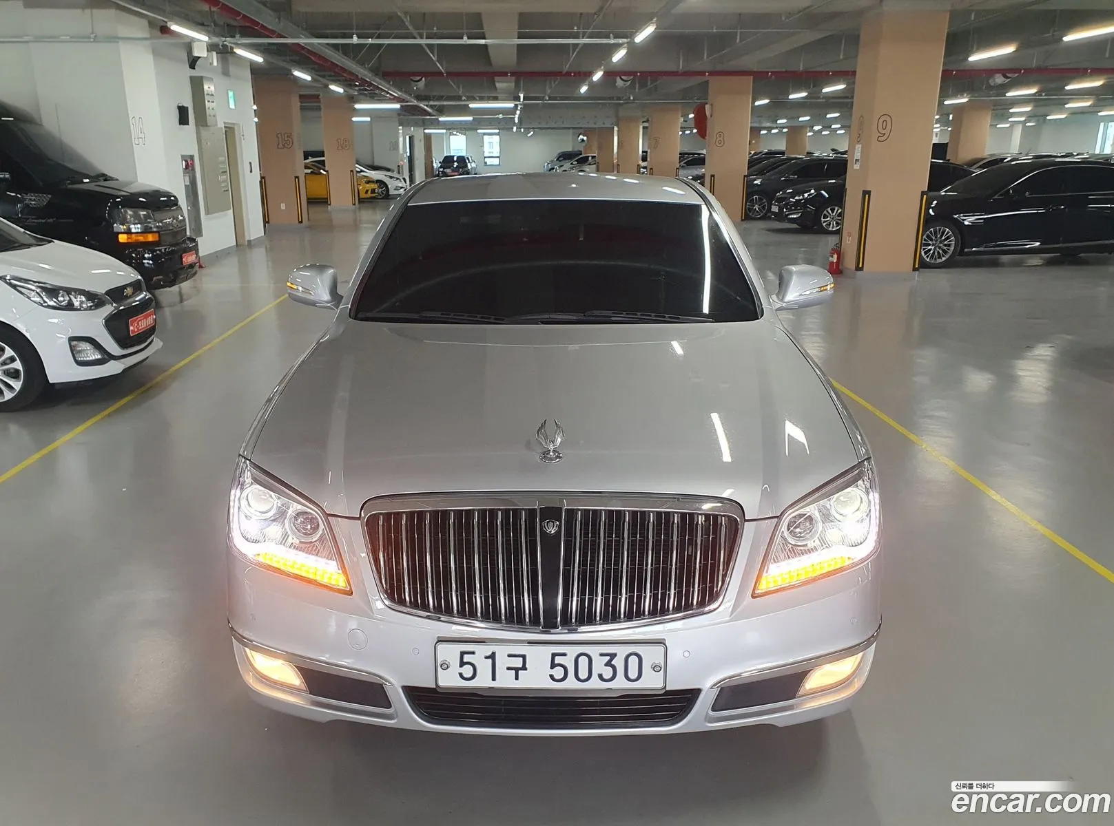 Kg Mobility Ssangyong New Chairman W Cw700 4Tronic Prestige - фотография 6750761