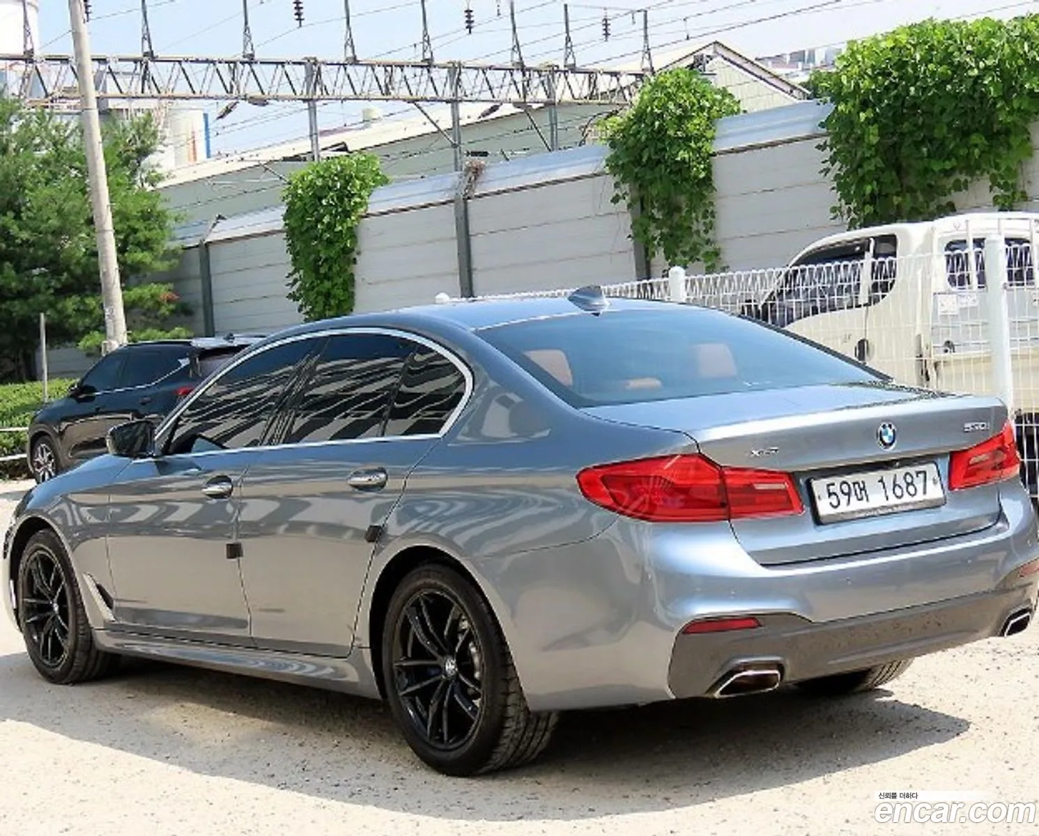 BMW 5 Series G30 530I xDrive M Sports - фотография 4768101