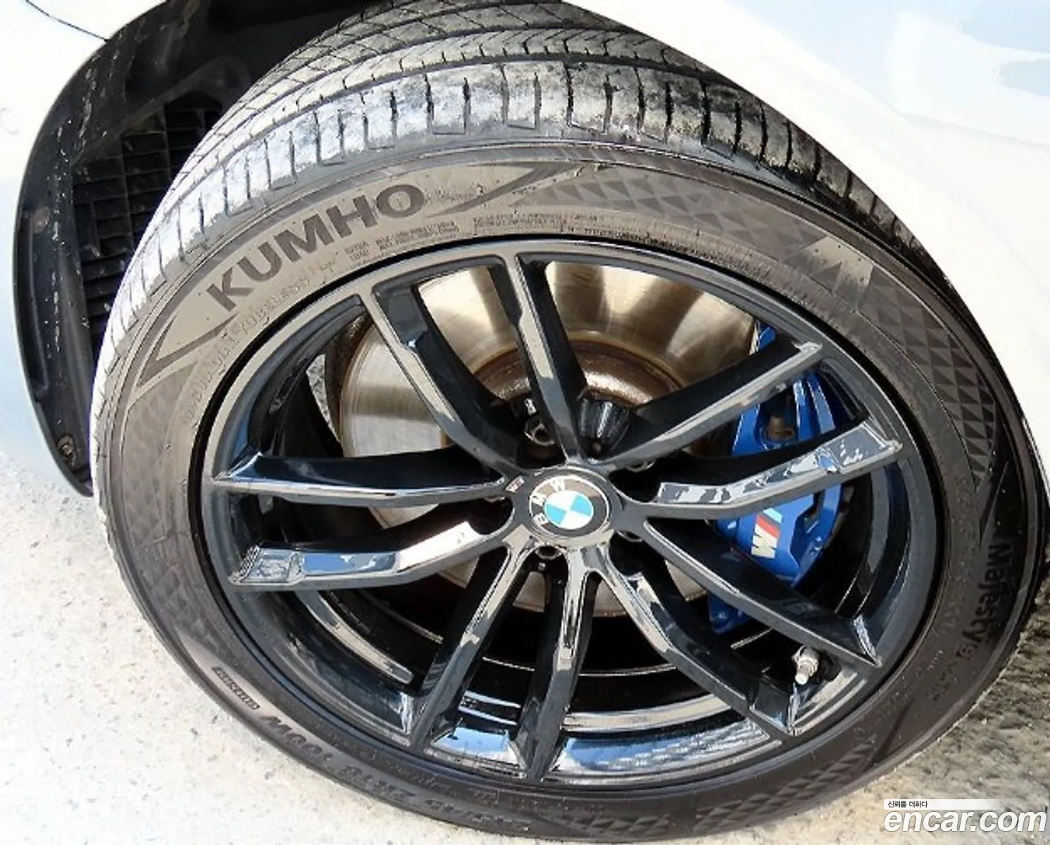 BMW 5 Series G30 530I xDrive M Sports - фотография 4768103