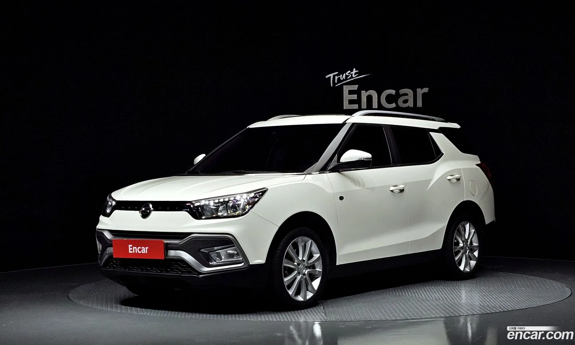 Kg Mobility Ssangyong Tivoli Air Diesel Ix 2Wd - фотография 6229901