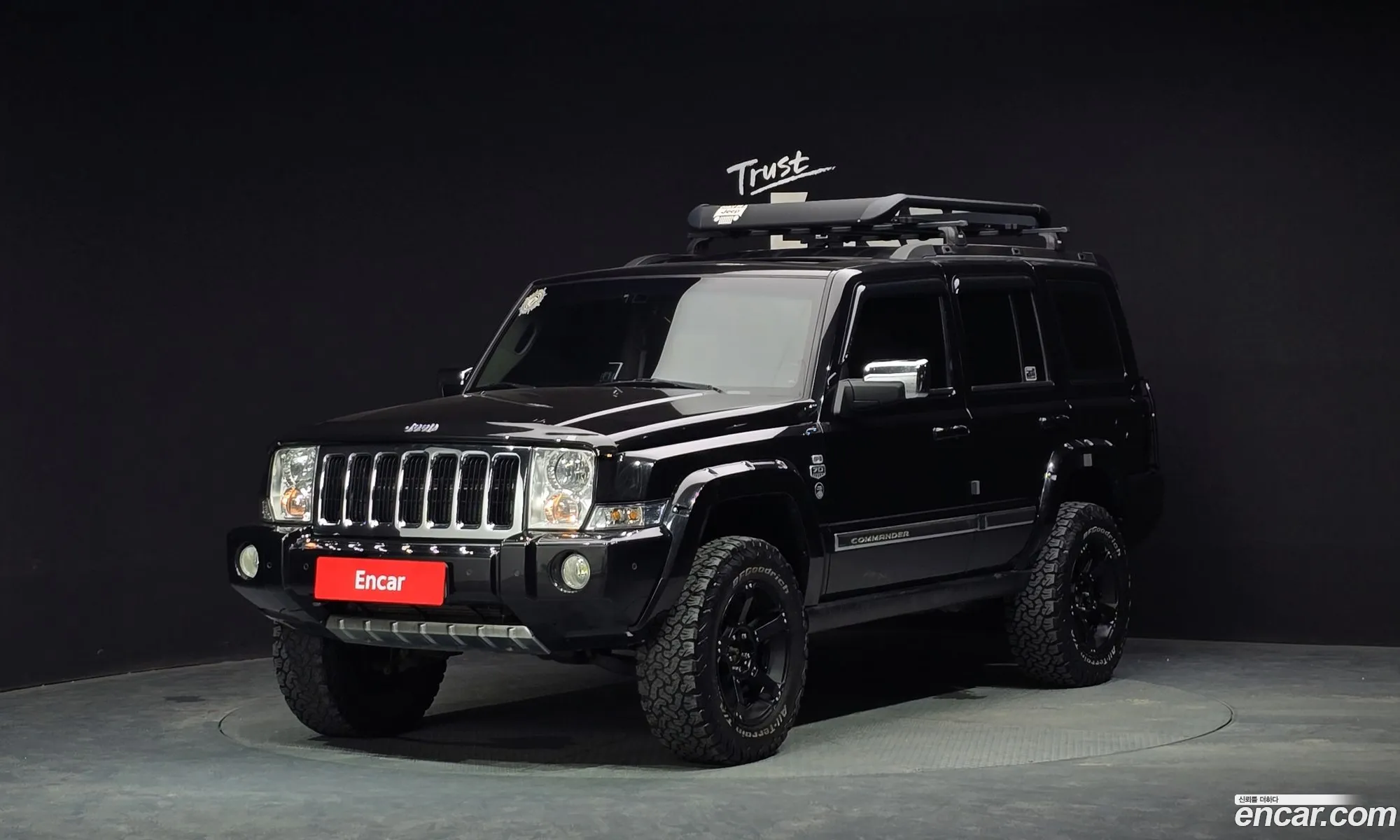Jeep Commander 30 Diesel 1St Generation - фотография 7107671