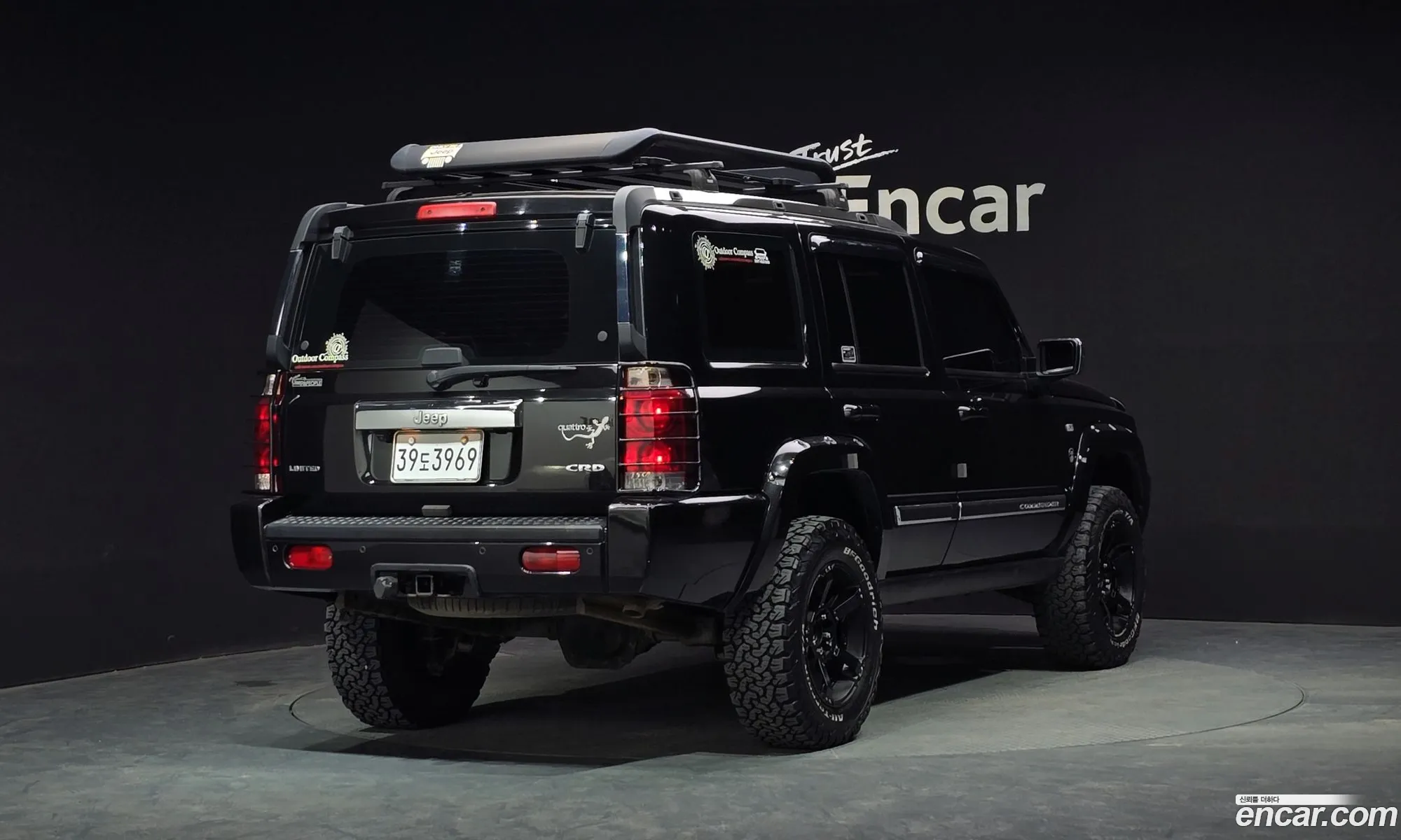 Jeep Commander 30 Diesel 1St Generation - фотография 7107672