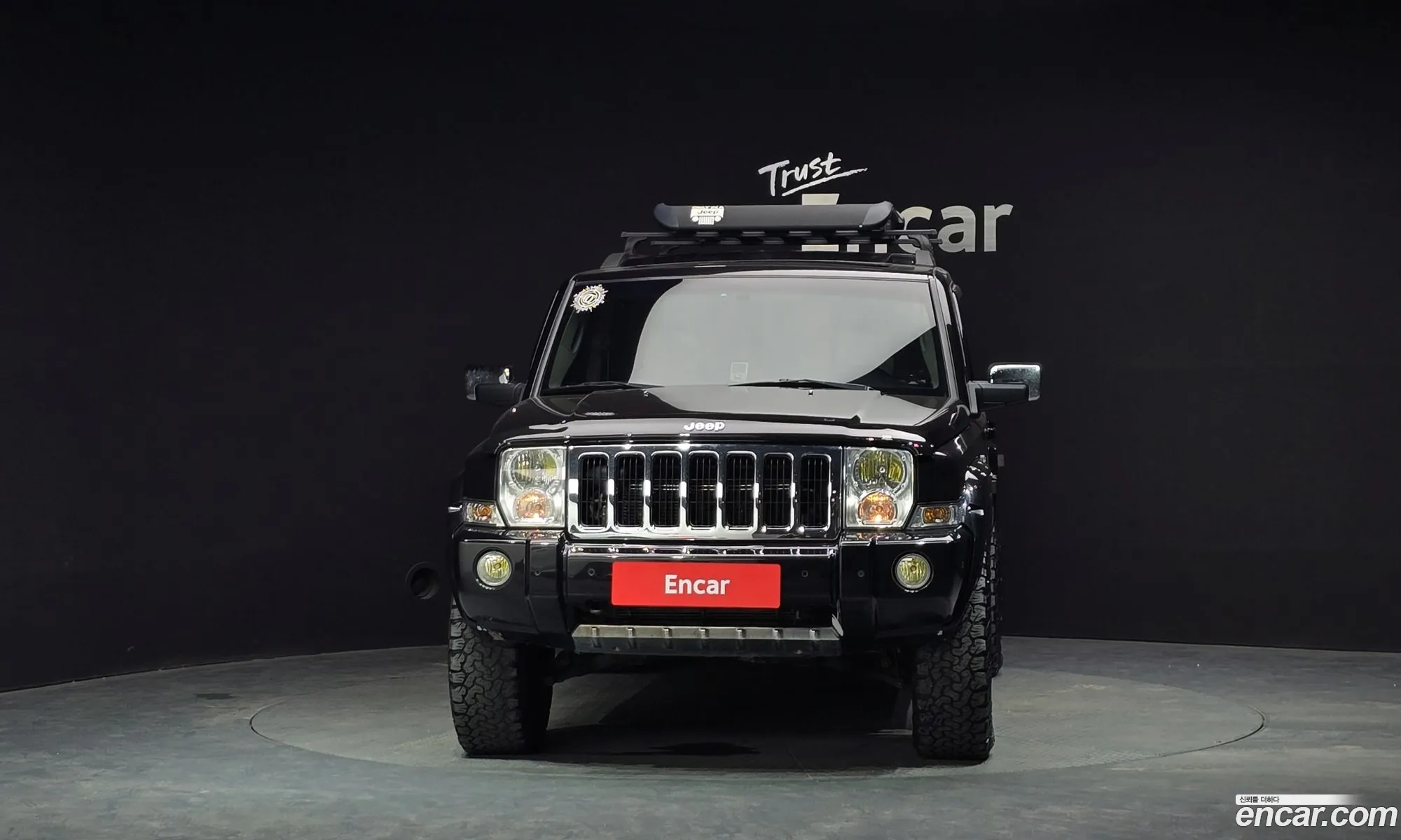 Jeep Commander 30 Diesel 1St Generation - фотография 7107673