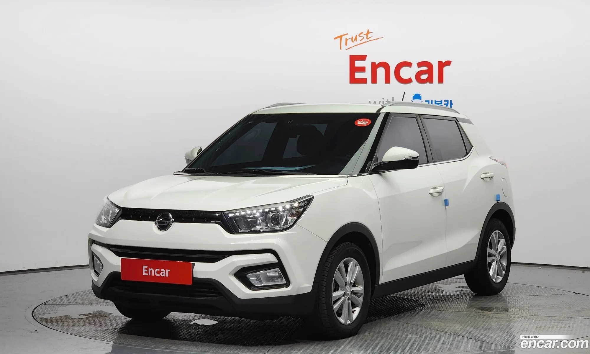 Kg Mobility Ssangyong Tivoli Armor Vx 2Wd - фотография 7356167