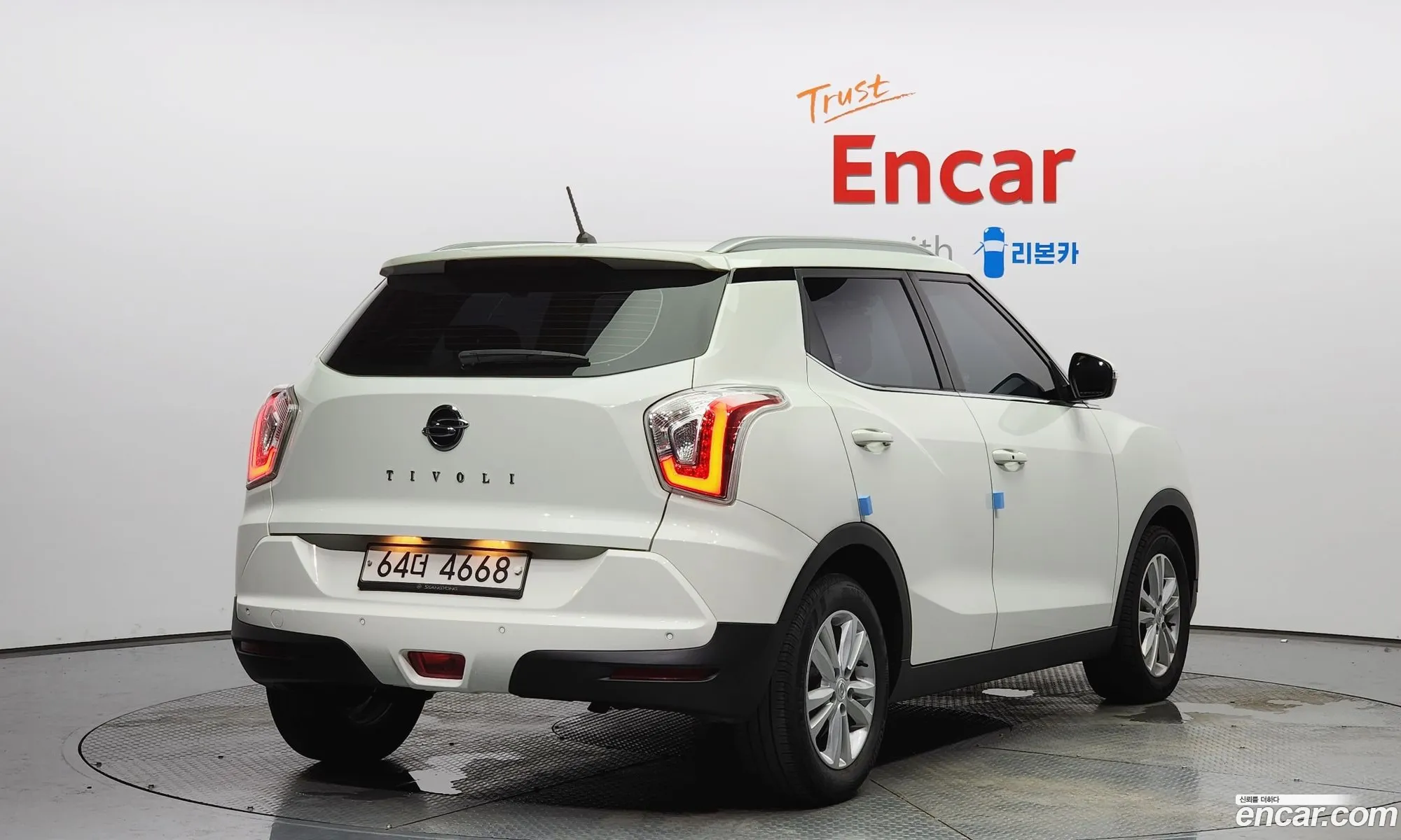 Kg Mobility Ssangyong Tivoli Armor Vx 2Wd - фотография 7356168