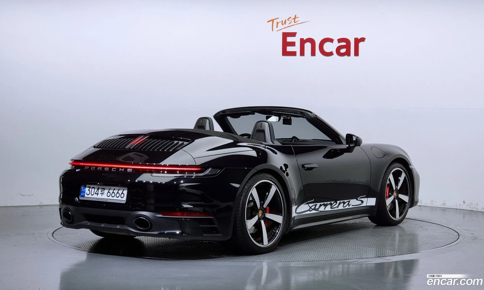 Porsche 911 992 Carrera S Cabriolet - фотография 8103009