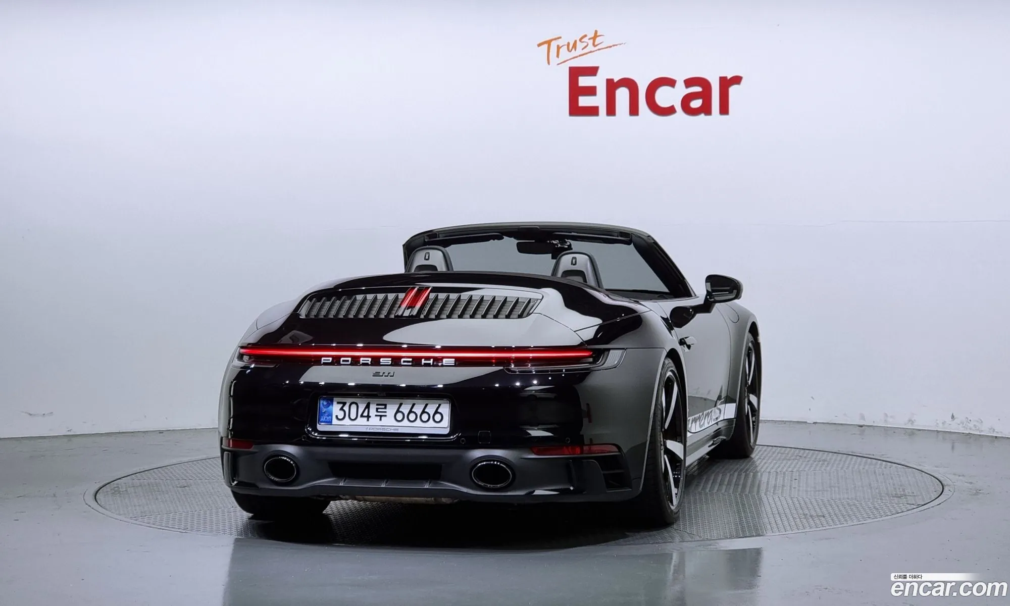 Porsche 911 992 Carrera S Cabriolet - фотография 8103011
