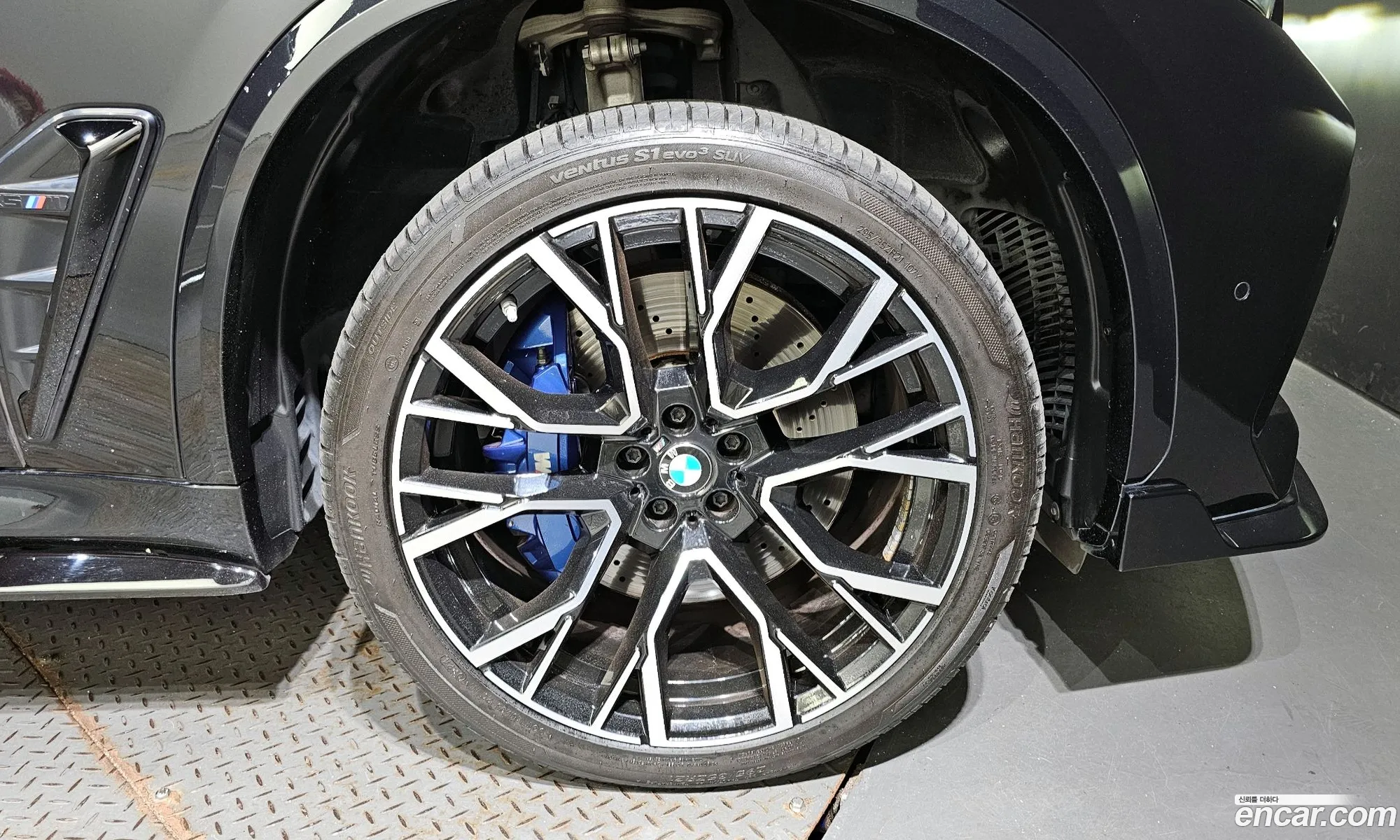 BMW X5M G05 44 Competition - фотография 14027264