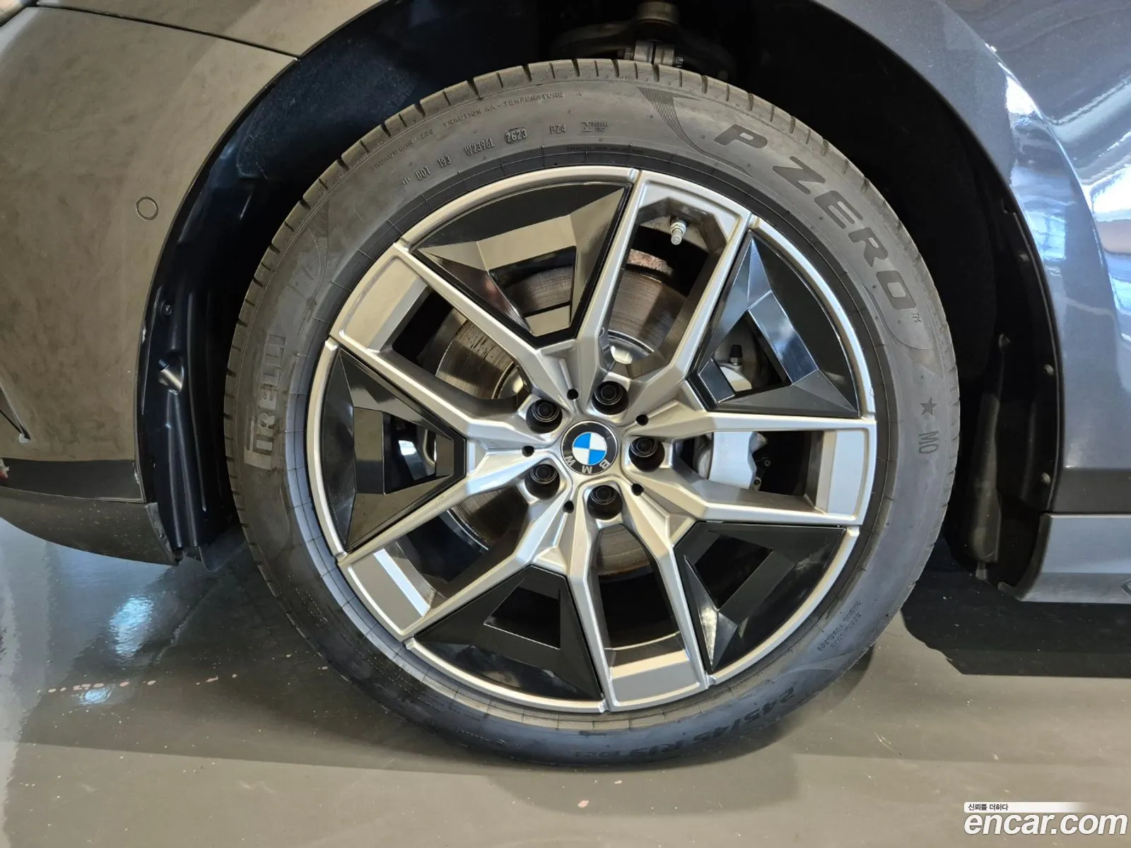 BMW 5 Series G60 530I xDrive - фотография 6160802