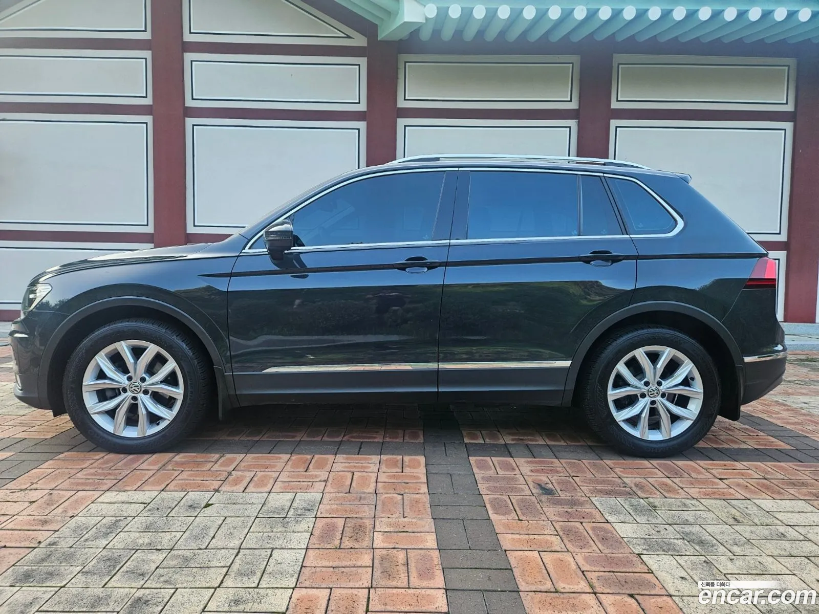 Volkswagen Tiguan 2Nd Generation 20 Tdi Premium - фотография 12312896