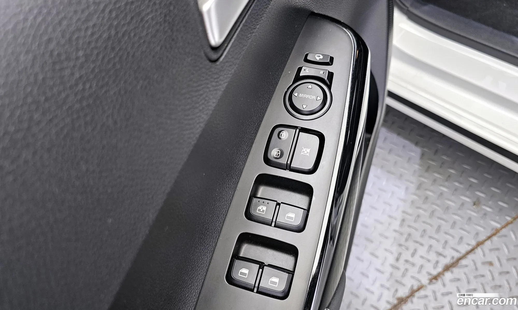 Korex Auto Trade - фотография 12626676
