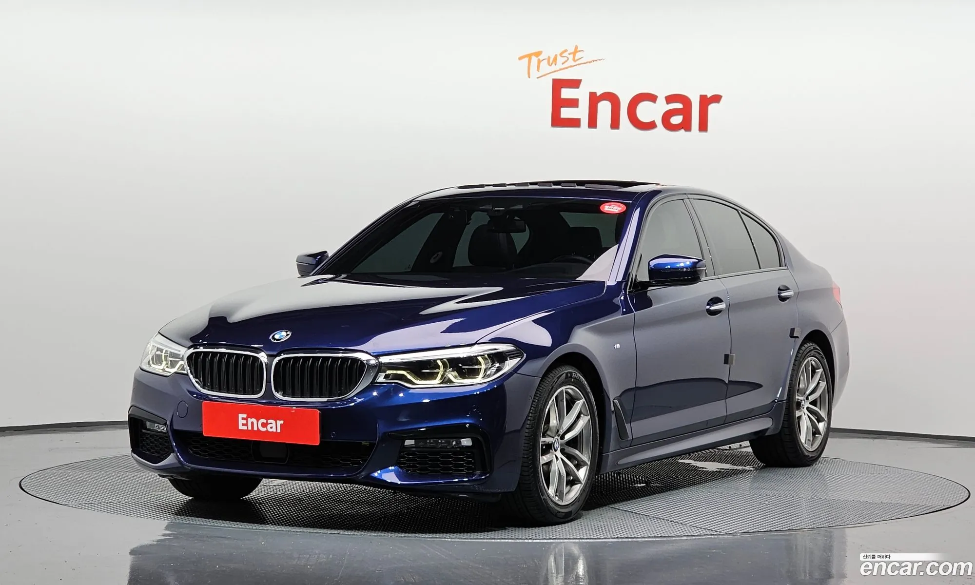 BMW 5 Series G30 520D M Sports - фотография 6126903