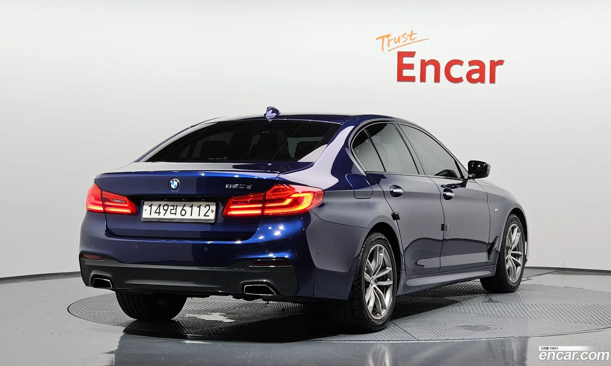 BMW 5 Series G30 520D M Sports - фотография 6126904