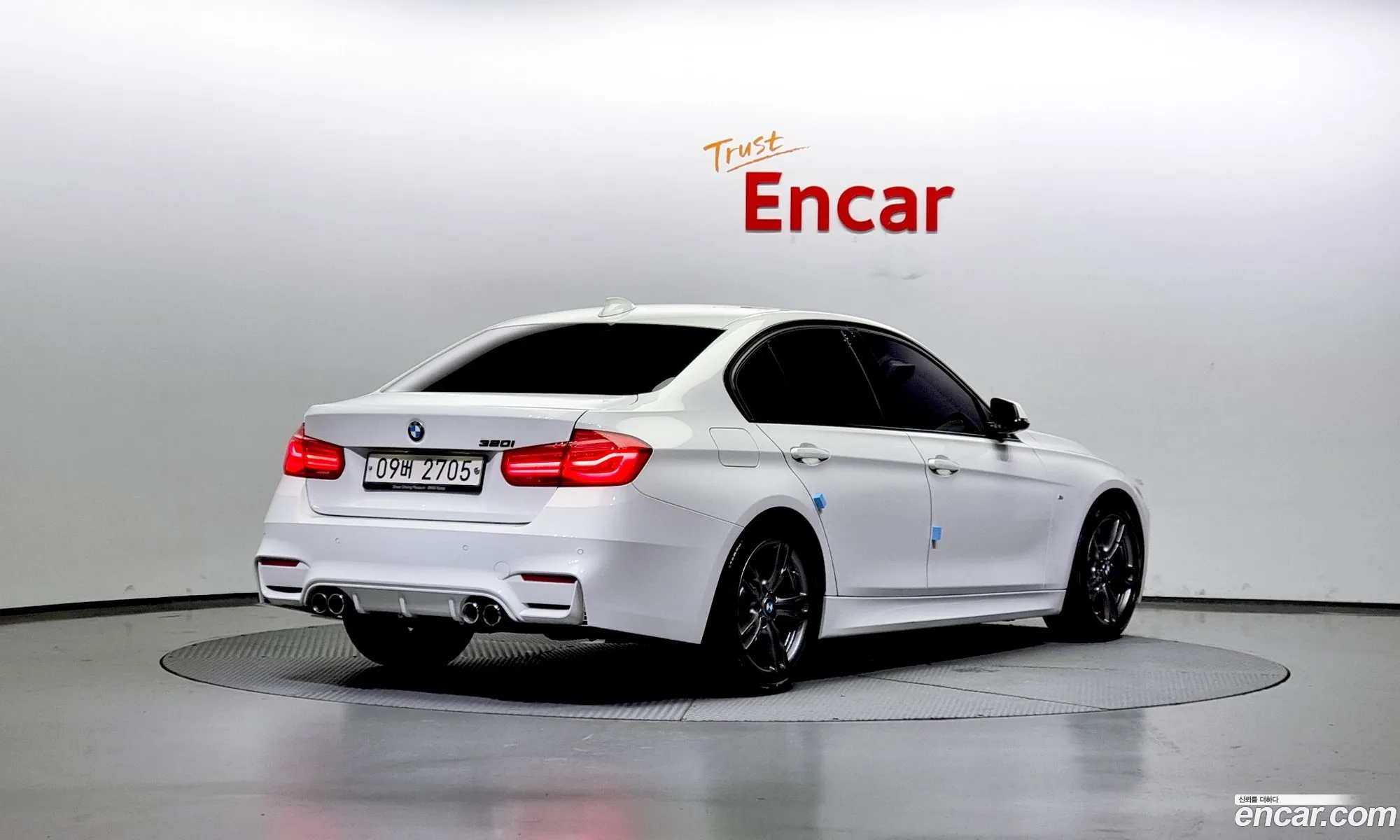 BMW 3 Series F30 320I M Sports - фотография 6291405