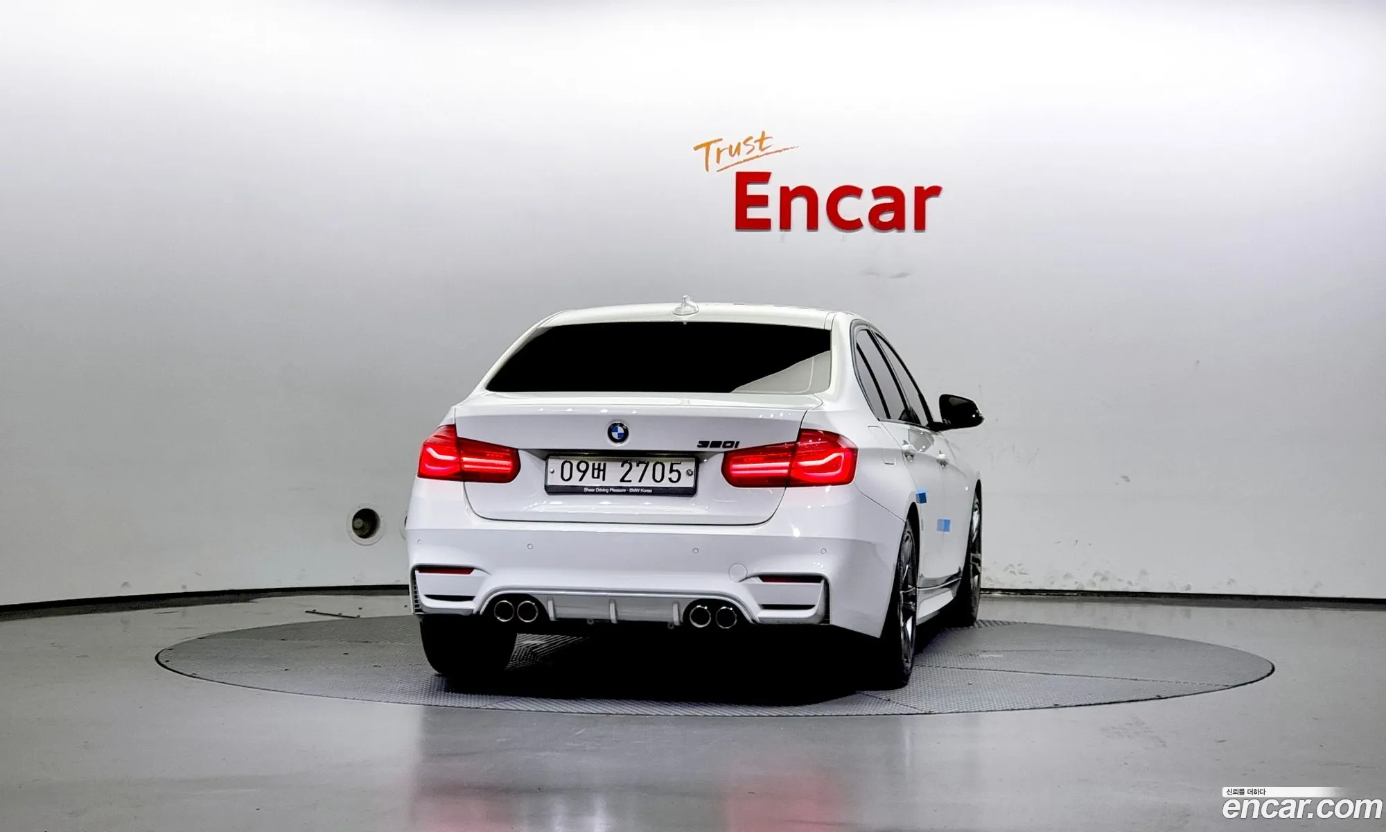 BMW 3 Series F30 320I M Sports - фотография 6291407