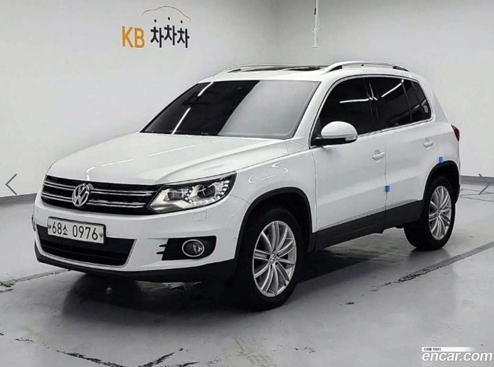 Volkswagen New Tiguan 20 Tdi Premium 5N - фотография 8630549