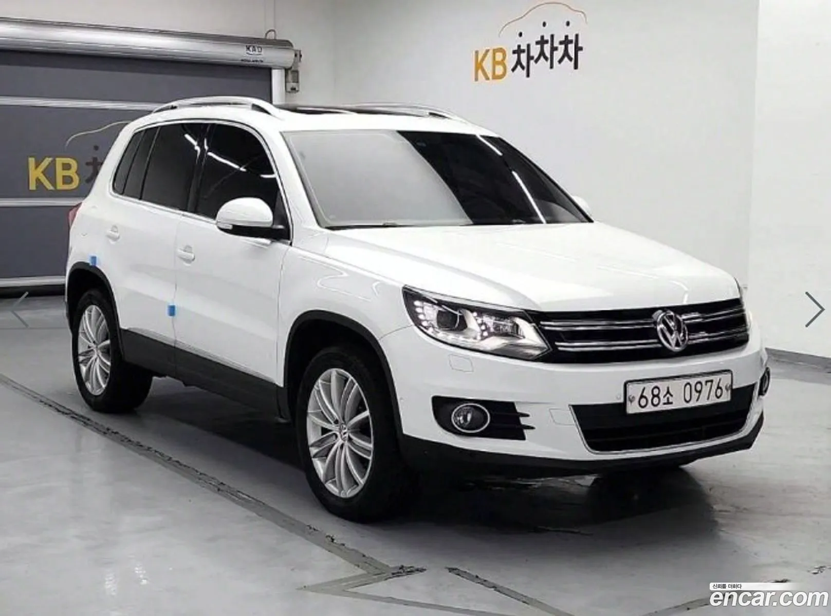 Volkswagen New Tiguan 20 Tdi Premium 5N - фотография 8630550