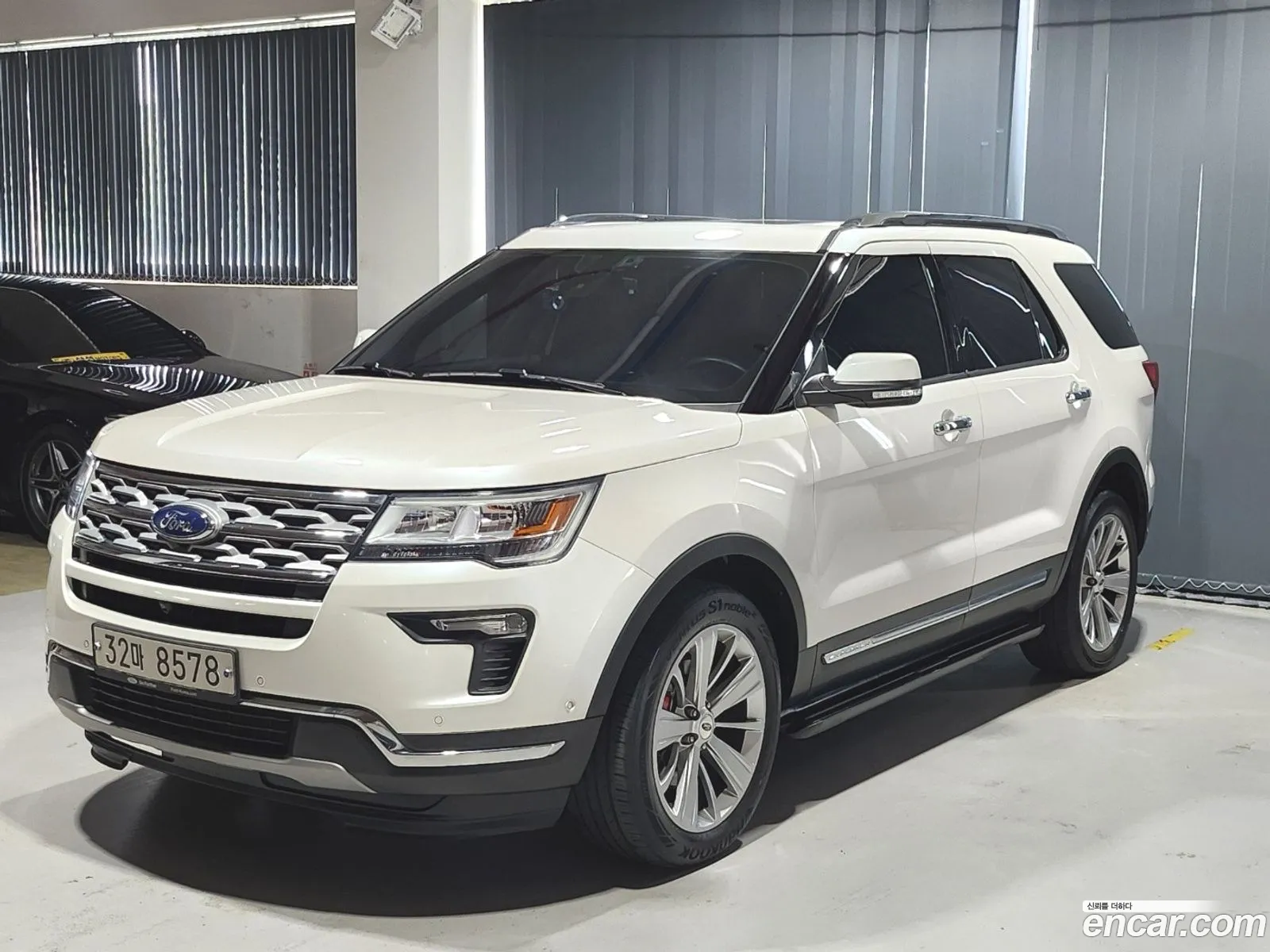 Ford Explorer 6Th Generation 23 Limited 4Wd - фотография 18052986