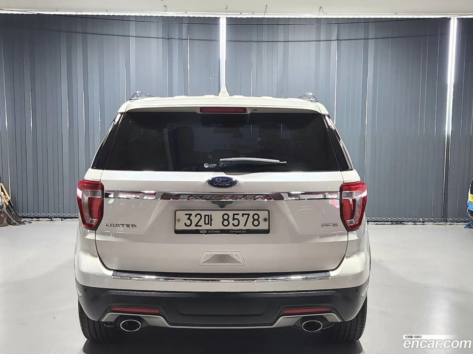 Ford Explorer 6Th Generation 23 Limited 4Wd - фотография 18052989