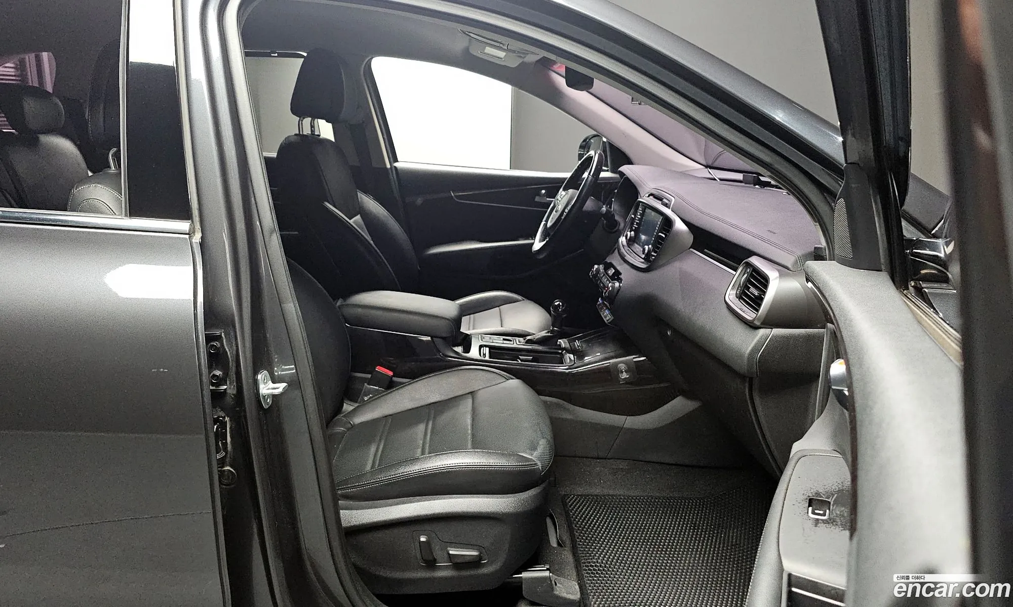 Korex Auto Trade - фотография 12622859