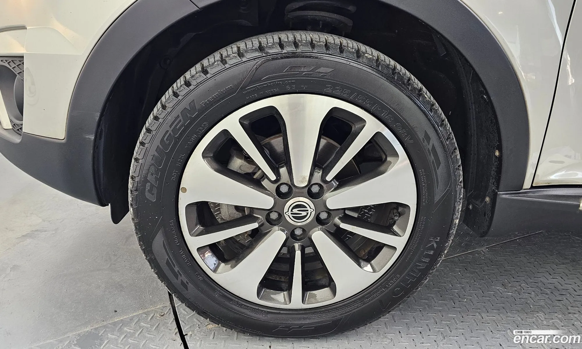 Kg Mobility Ssangyong New Korando C 20 Cvt 2Wd High-End Model - фотография 6452349