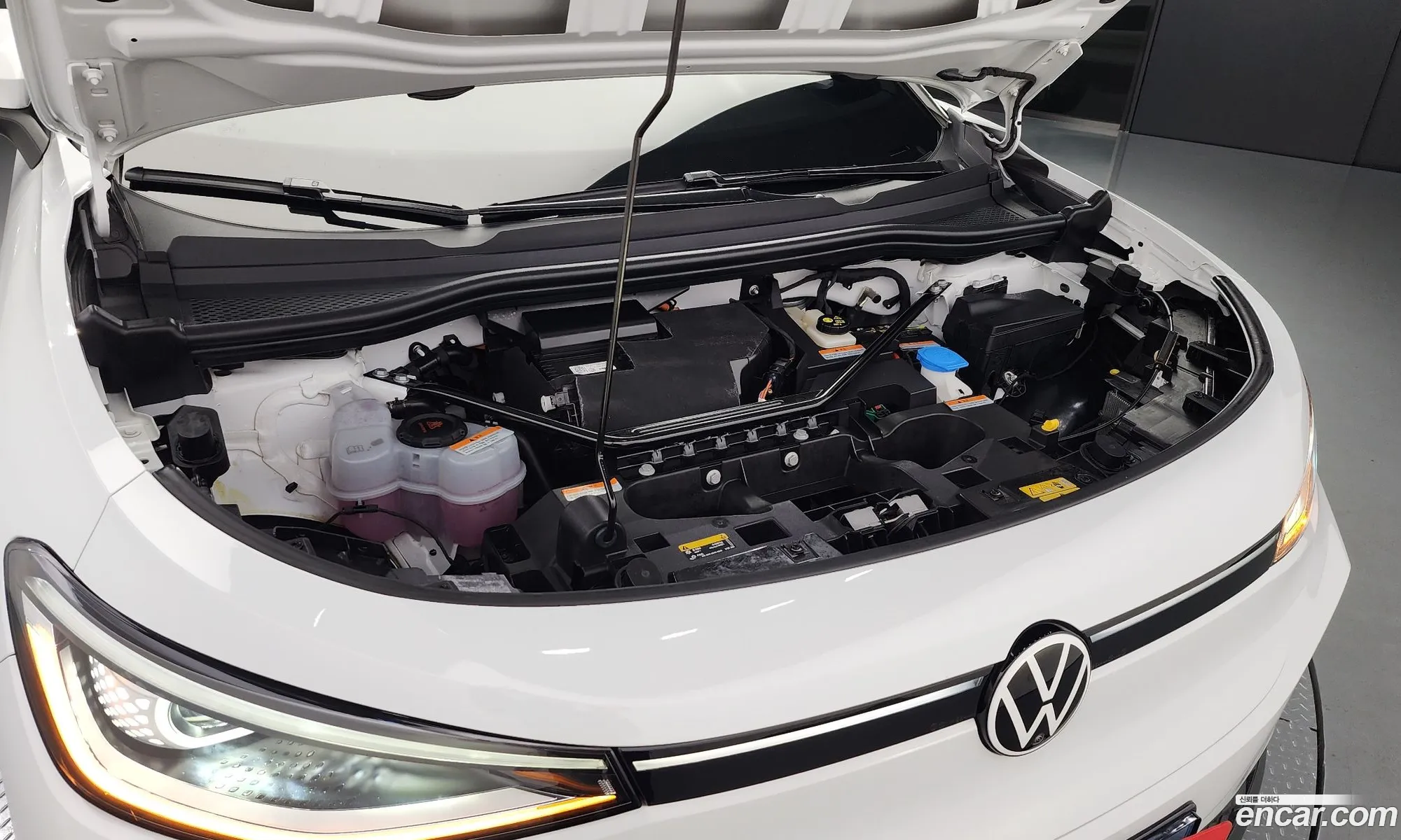 Volkswagen Id4 Pro - фотография 12269571