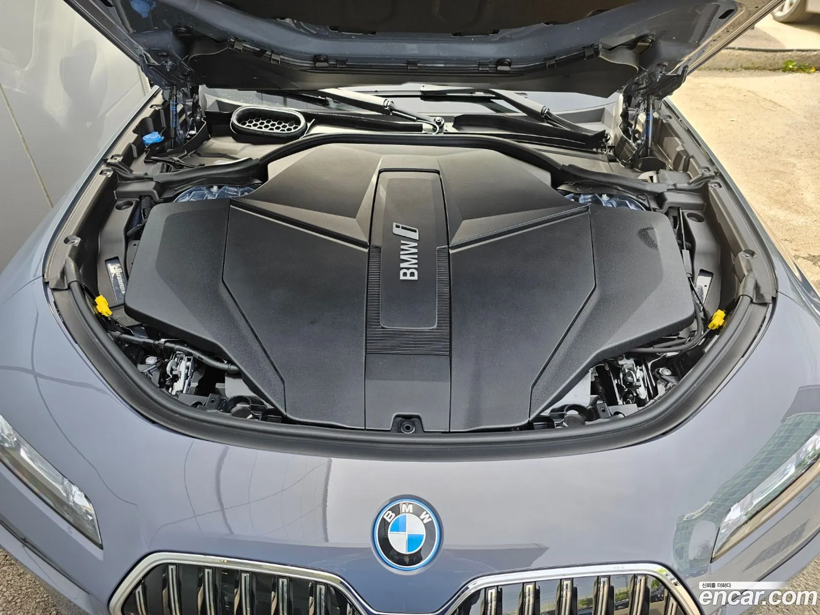 BMW I7 G70 xDrive 60 Design Pure Excellence - фотография 5668302