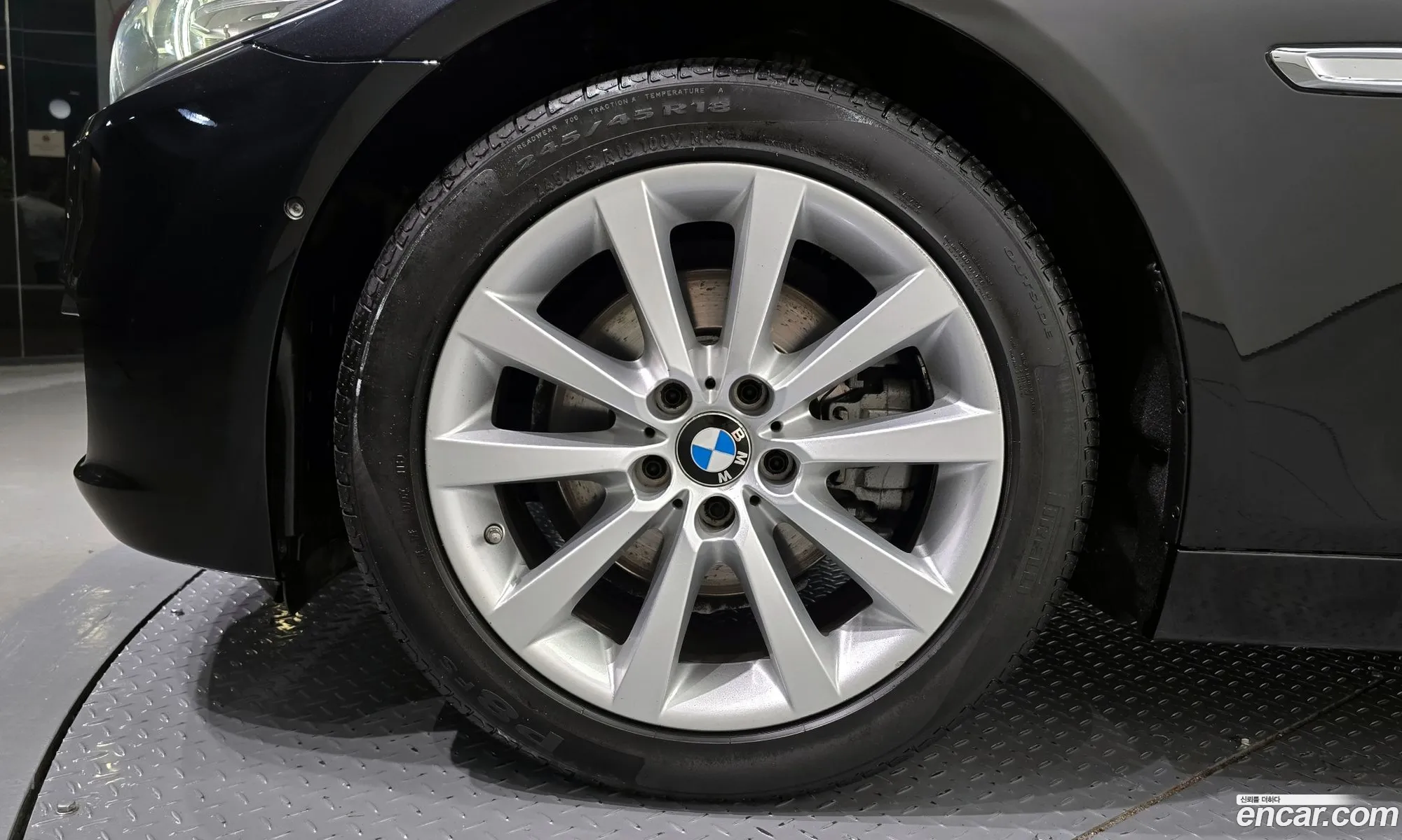 BMW 5 Series F10 528I - фотография 15260027