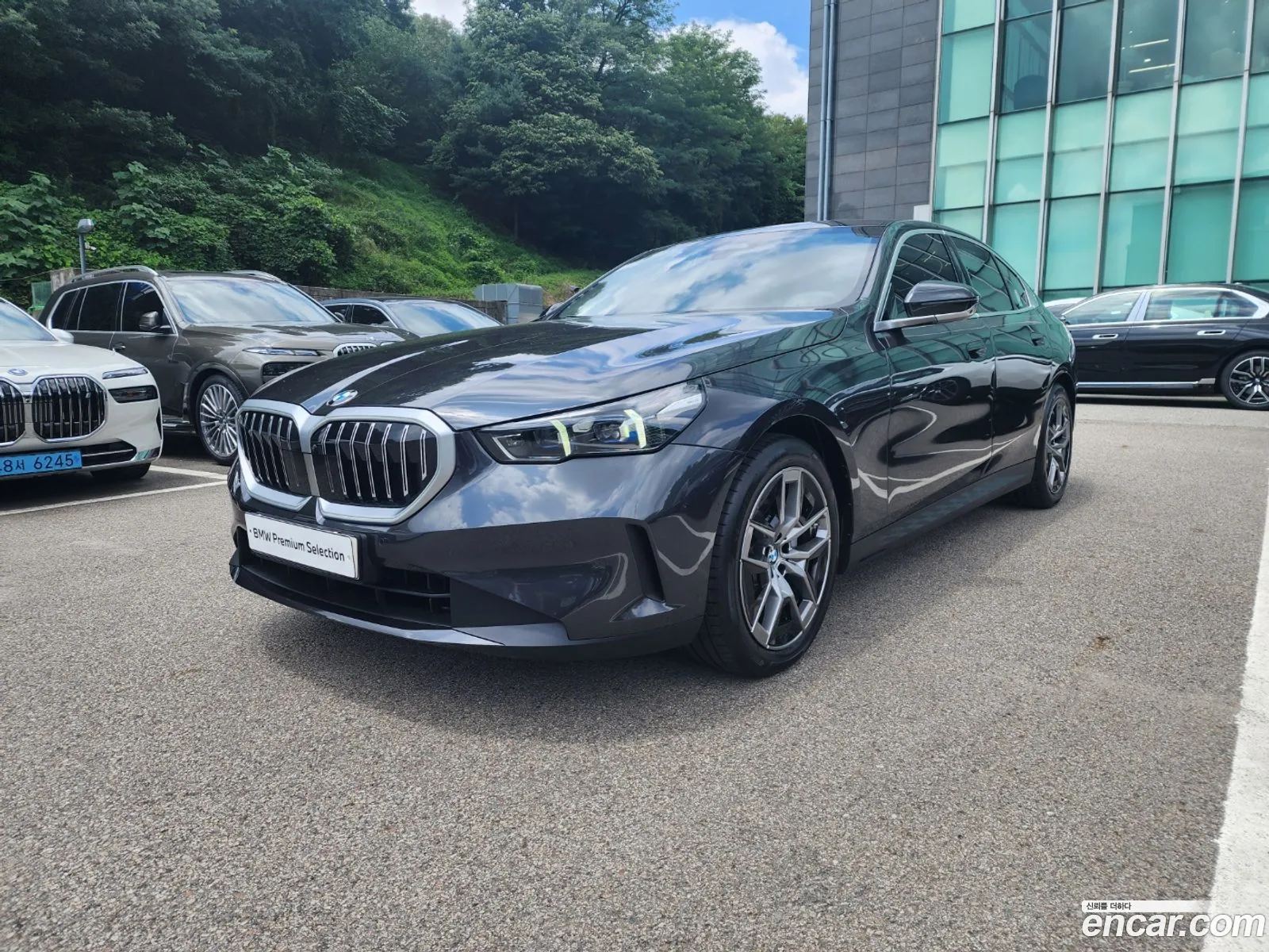 BMW 5 Series G60 530I xDrive - фотография 5929462