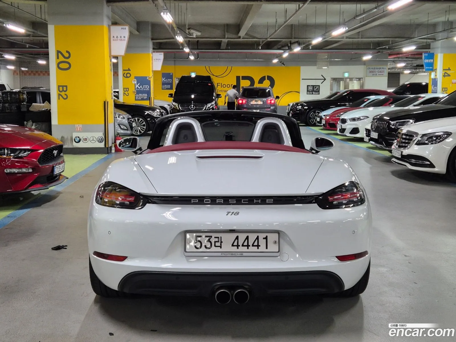 Porsche 718 Boxster 20 - фотография 7367693