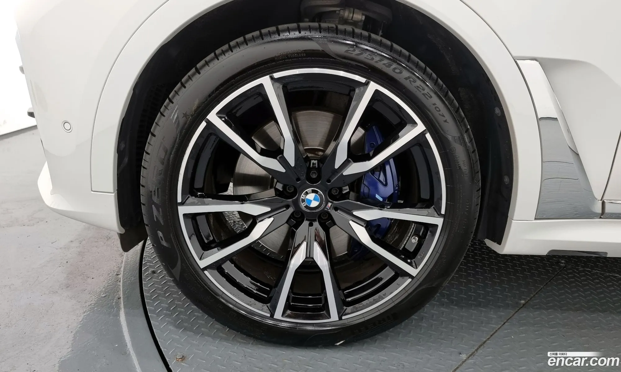 BMW X7 G07 ​​xDrive 30D M Sports 6-Seater - фотография 12521867