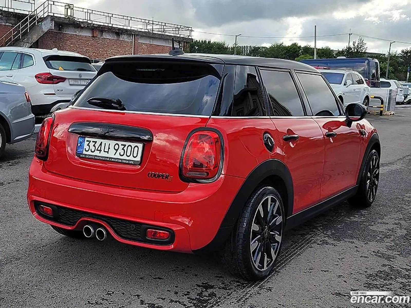 Mini Cooper S 5-Door High 3Rd Generation - фотография 970988