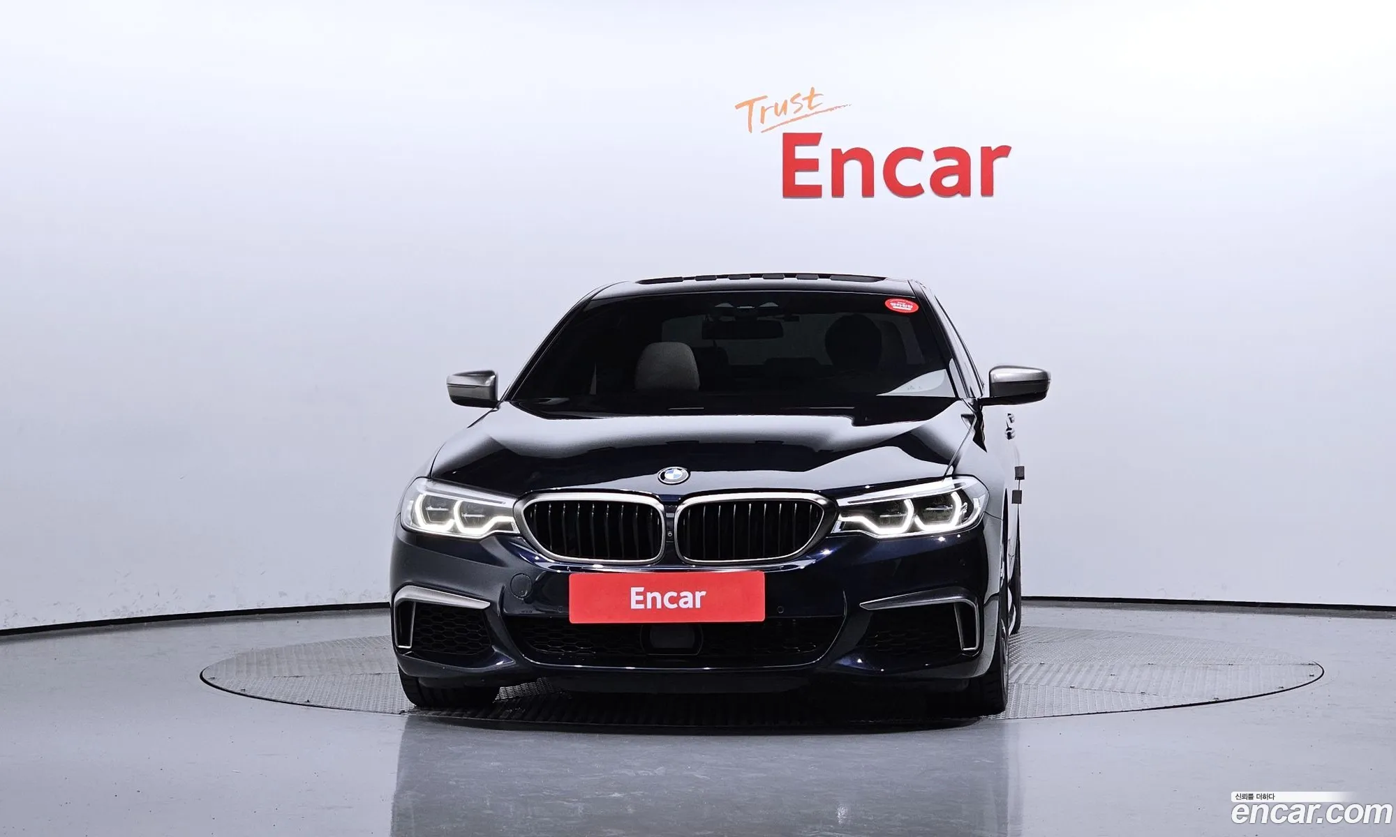 BMW 5 Series G30 M550D xDrive - фотография 5969167