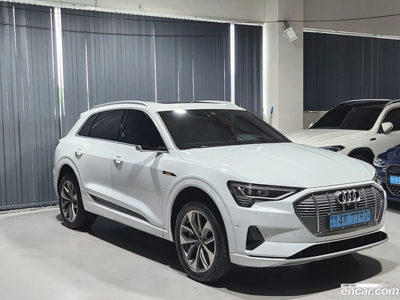 Audi E-Tron 55 Quattro - фотография 12835029