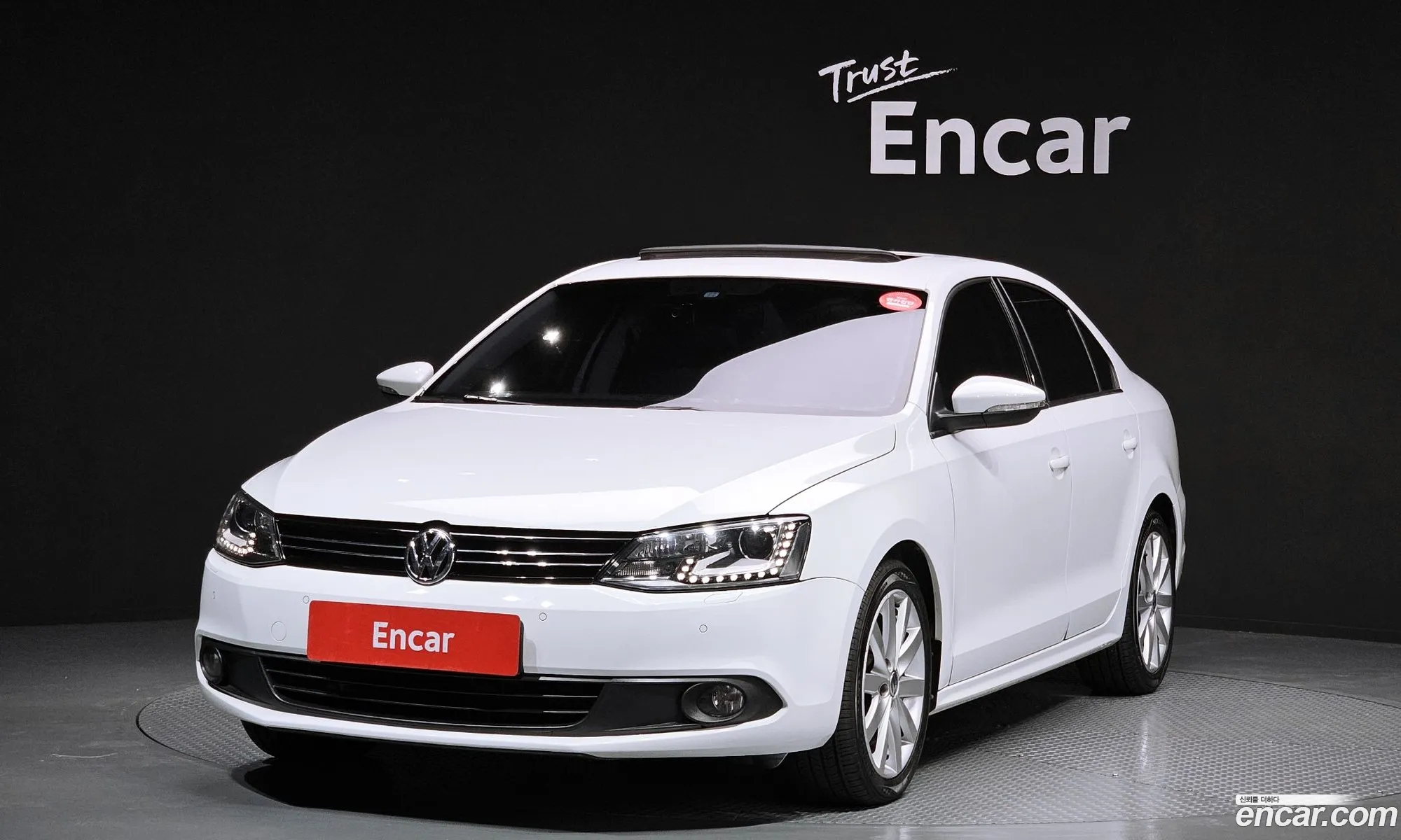 Volkswagen New Jetta 20 Tdi 6Th Generation - фотография 17888091