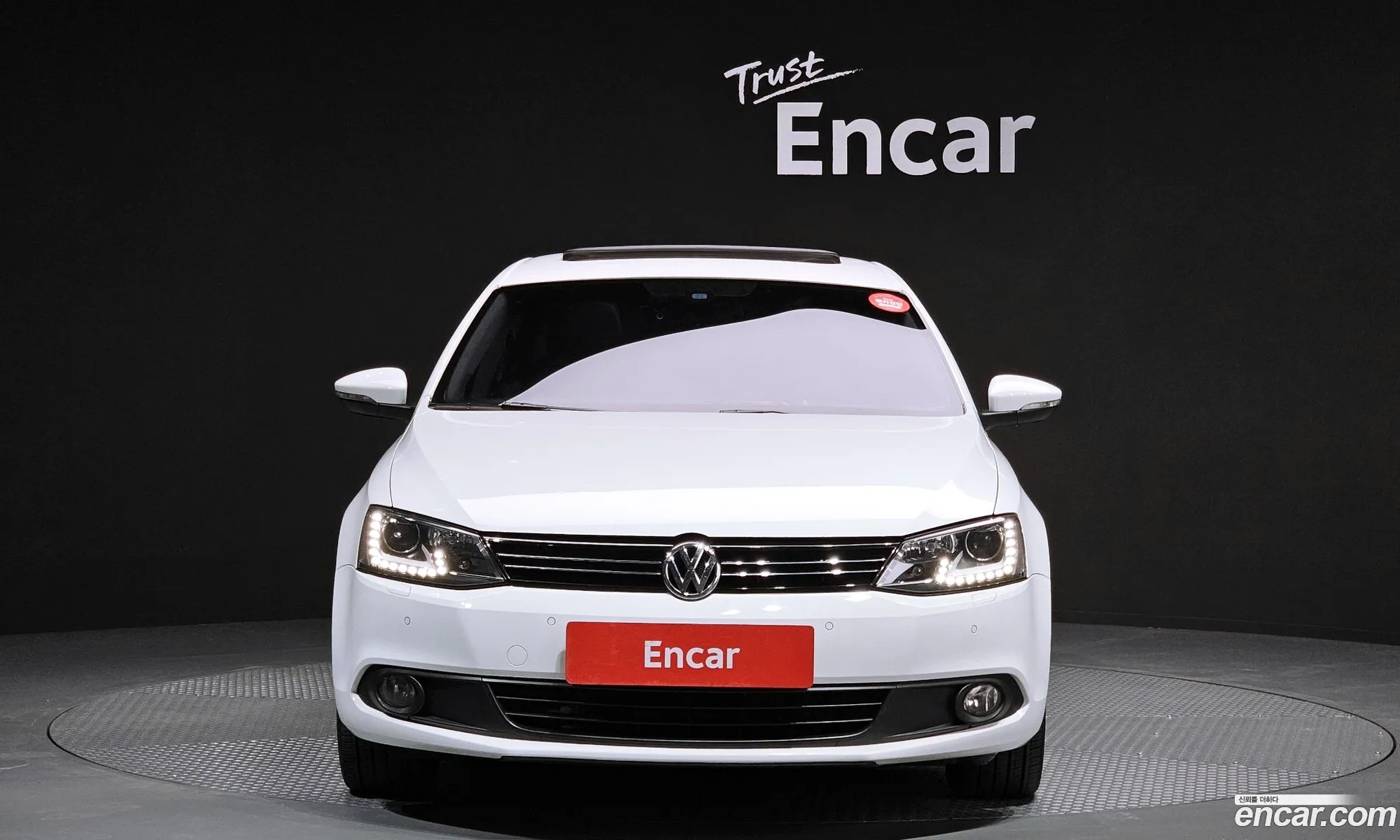 Volkswagen New Jetta 20 Tdi 6Th Generation - фотография 17888093