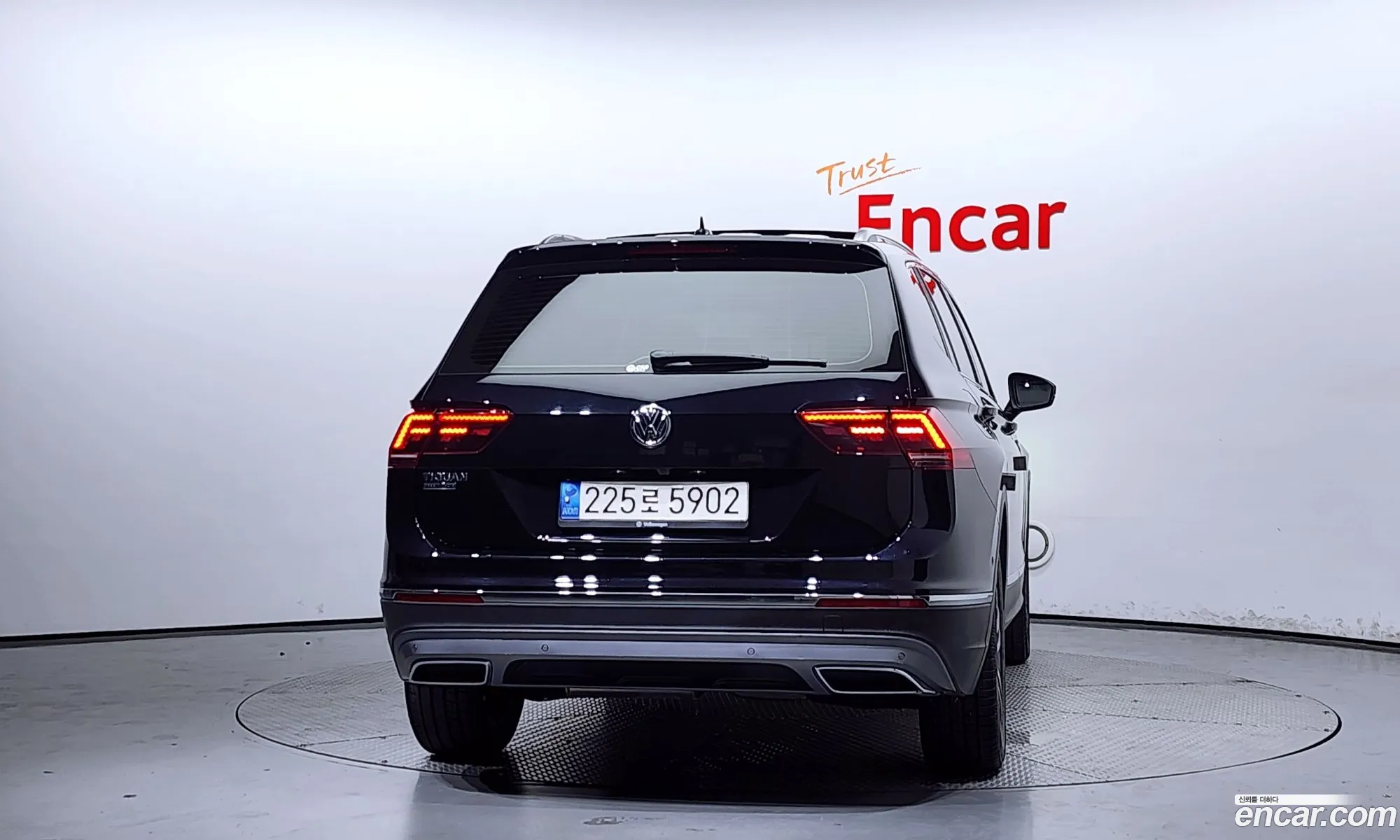 Volkswagen Tiguan Allspace 20 Tdi Prestige - фотография 12813483