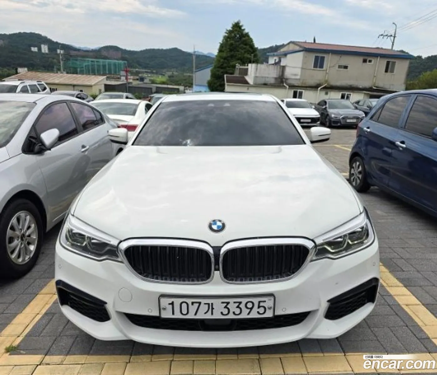 BMW 5 Series G30 520D xDrive M Sport Plus - фотография 5943609