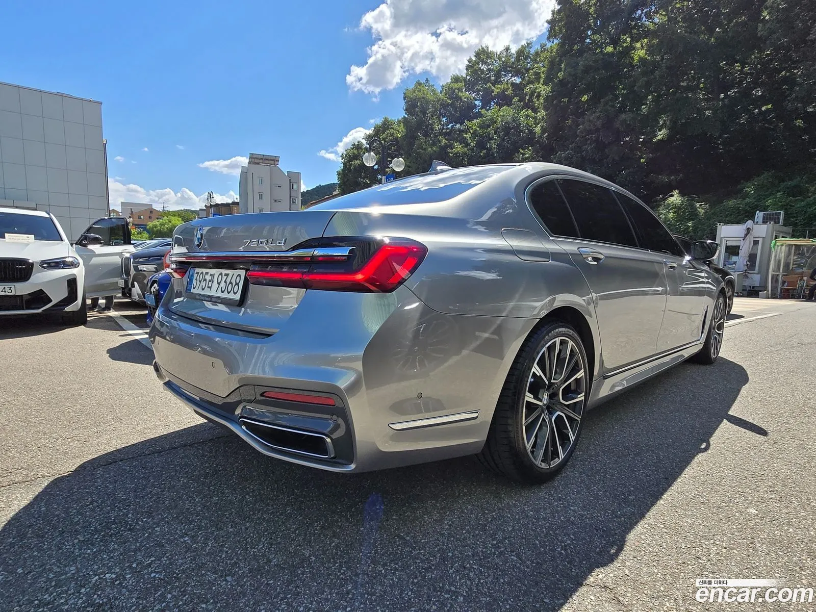 BMW 7 Series G11 730Ld xDrive M Sports - фотография 4729187