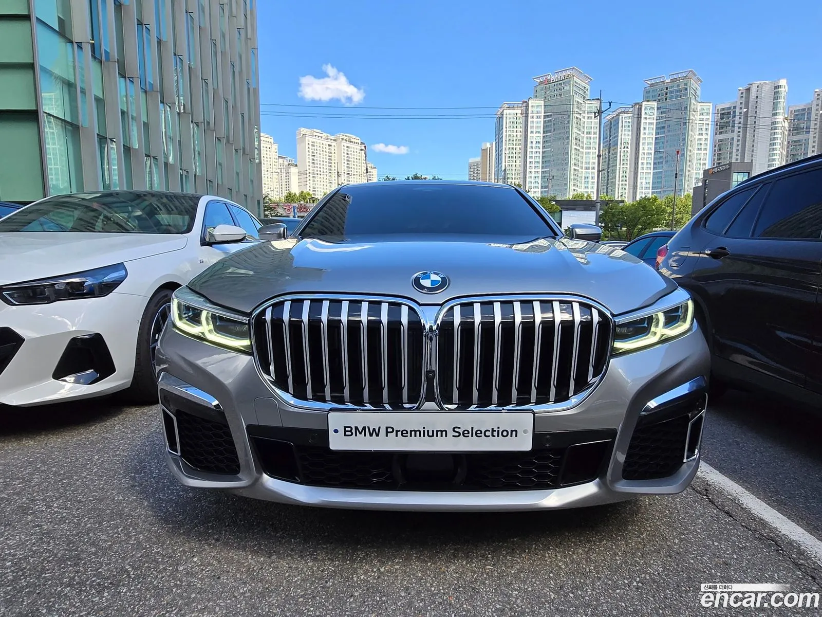 BMW 7 Series G11 730Ld xDrive M Sports - фотография 4729188