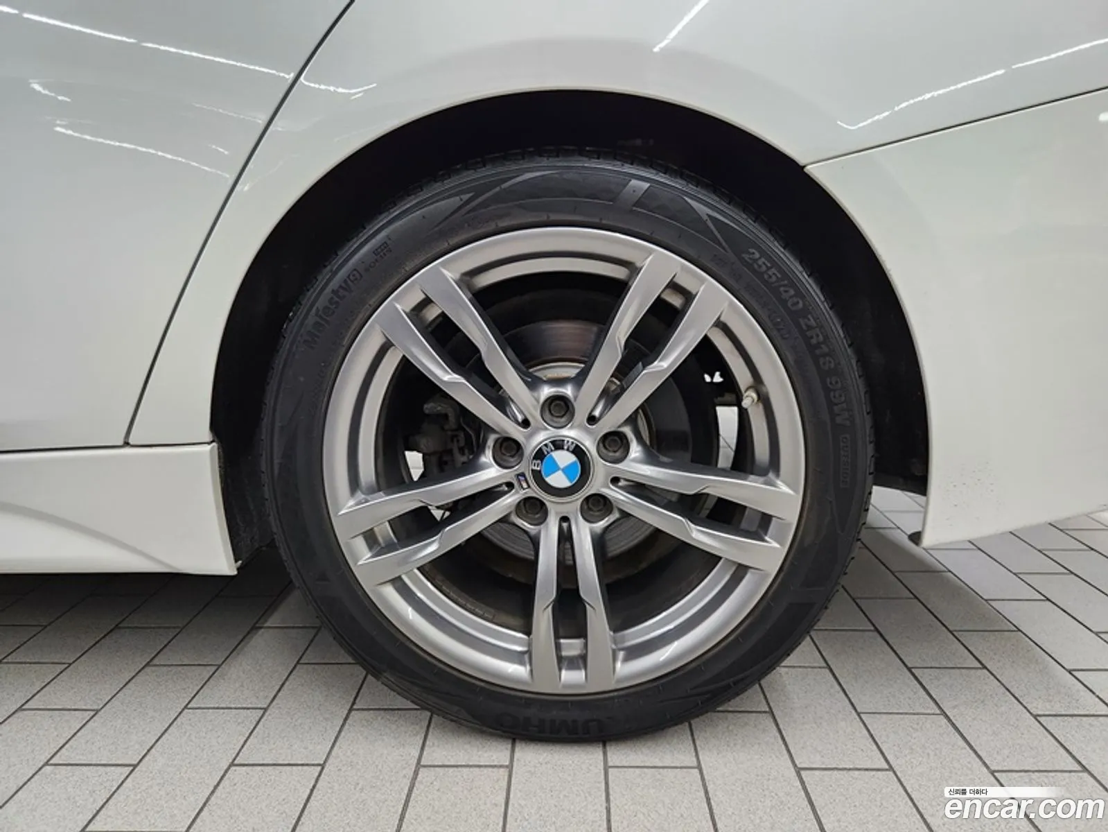 BMW 3 Series F30 320D M Sports - фотография 4729155