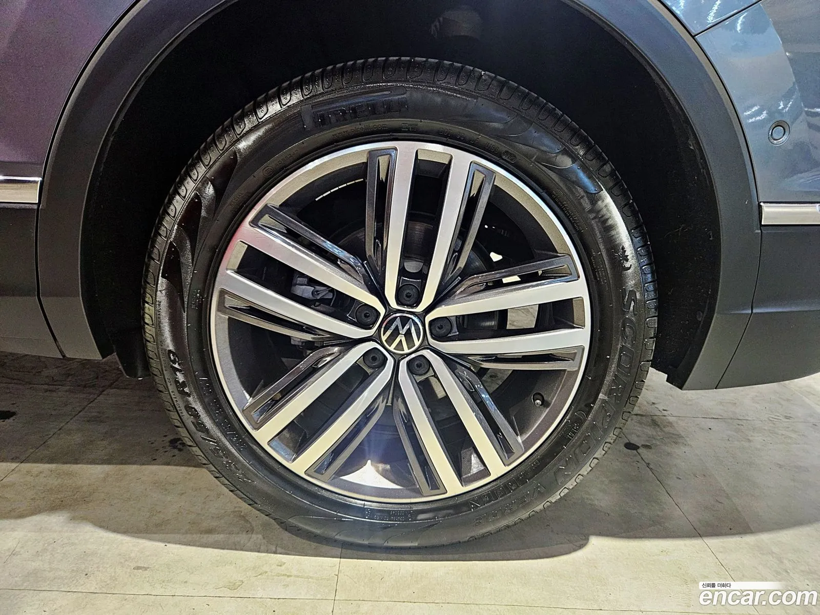 Volkswagen Tiguan Allspace 20 Tsi Prestige - фотография 8713358