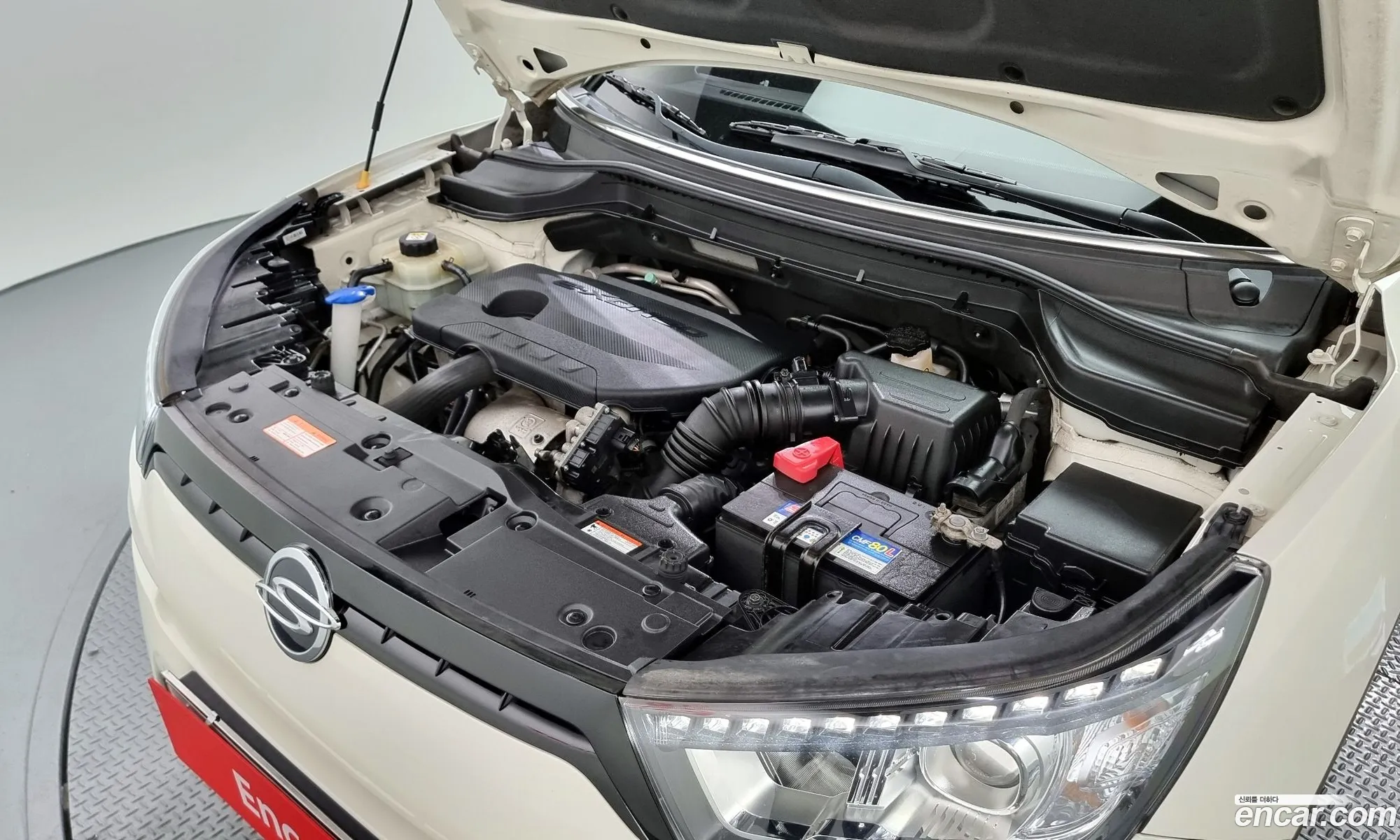 Kg Mobility Ssangyong Tivoli Diesel Lx 2Wd - фотография 6526035